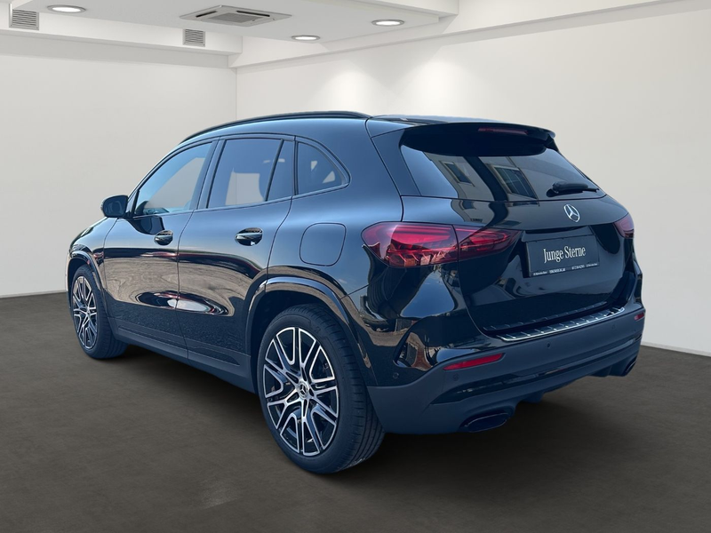 Mercedes-Benz GLA 200 d 4MATIC Österreich-Edition AMG Line PTS — photo 5