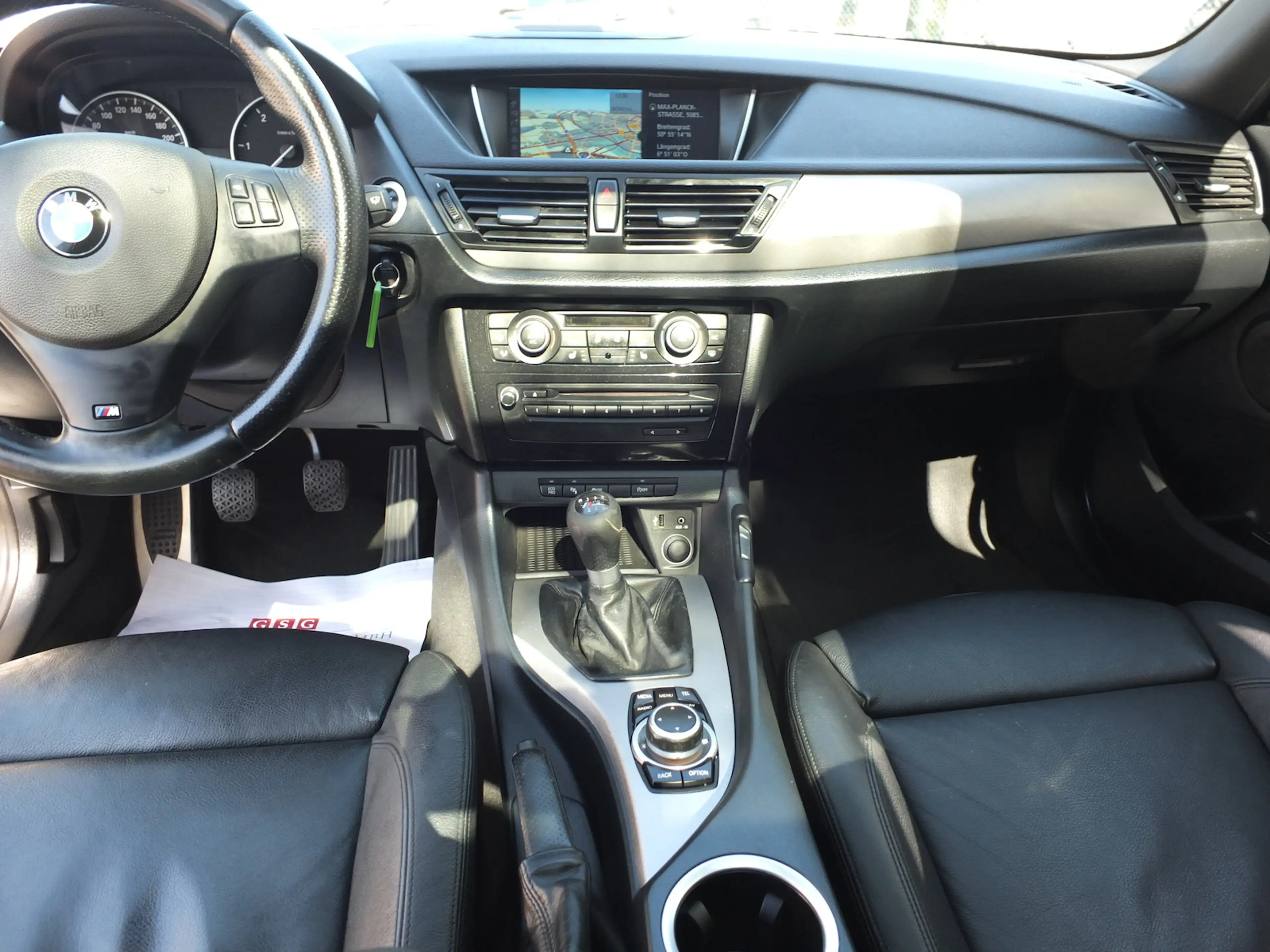 BMW X1 16D M-PAKET LEDER XENON NAVI PANORAMA M-SPORTPAKET — photo 12