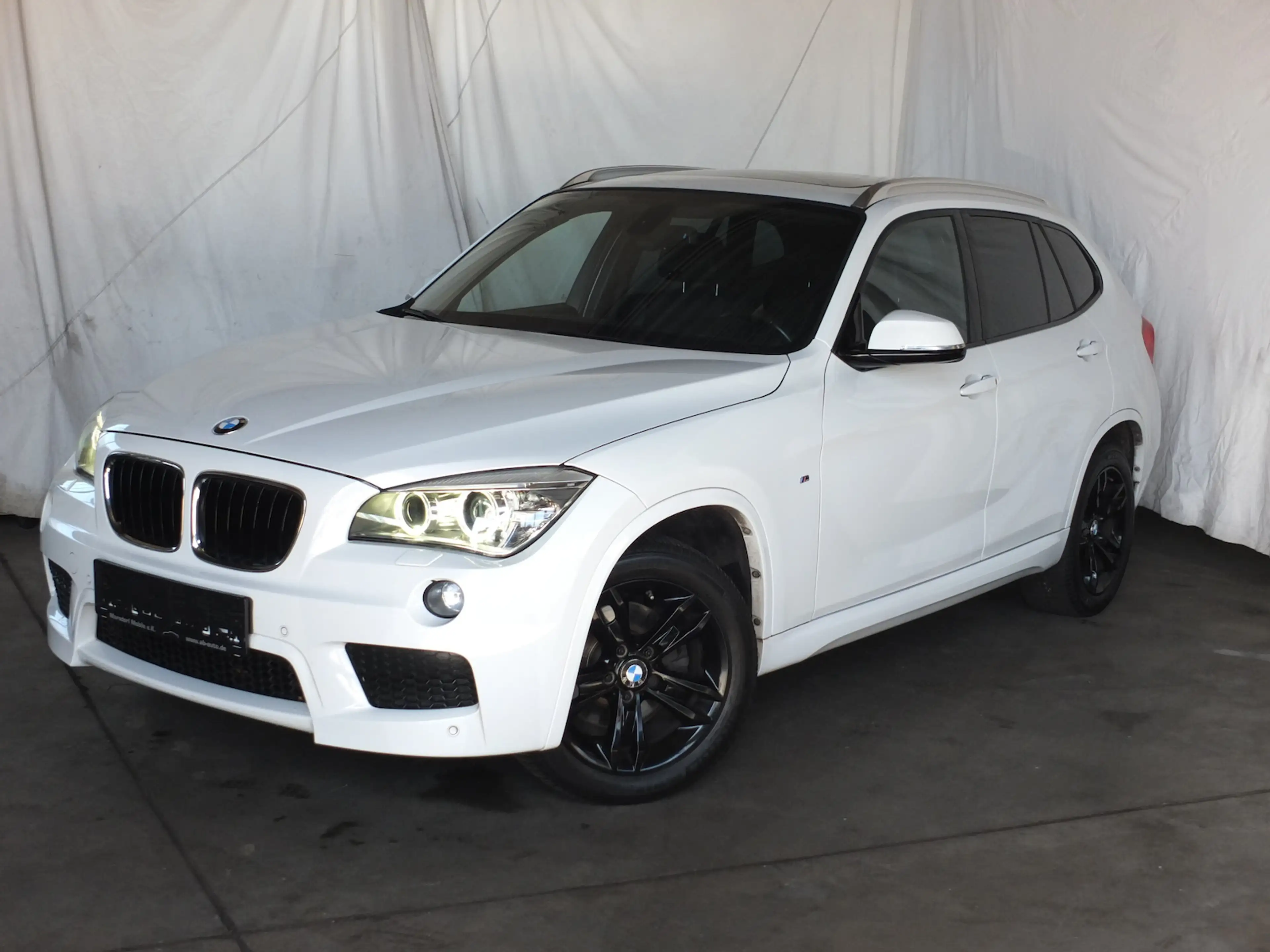 BMW X1 16D M-PAKET LEDER XENON NAVI PANORAMA M-SPORTPAKET — photo 3