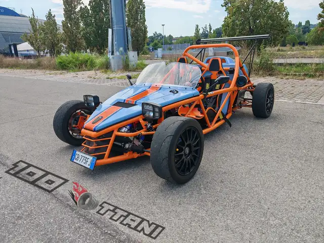 Caterham Mev Rocket base Ariel Atom 200cv 600kg