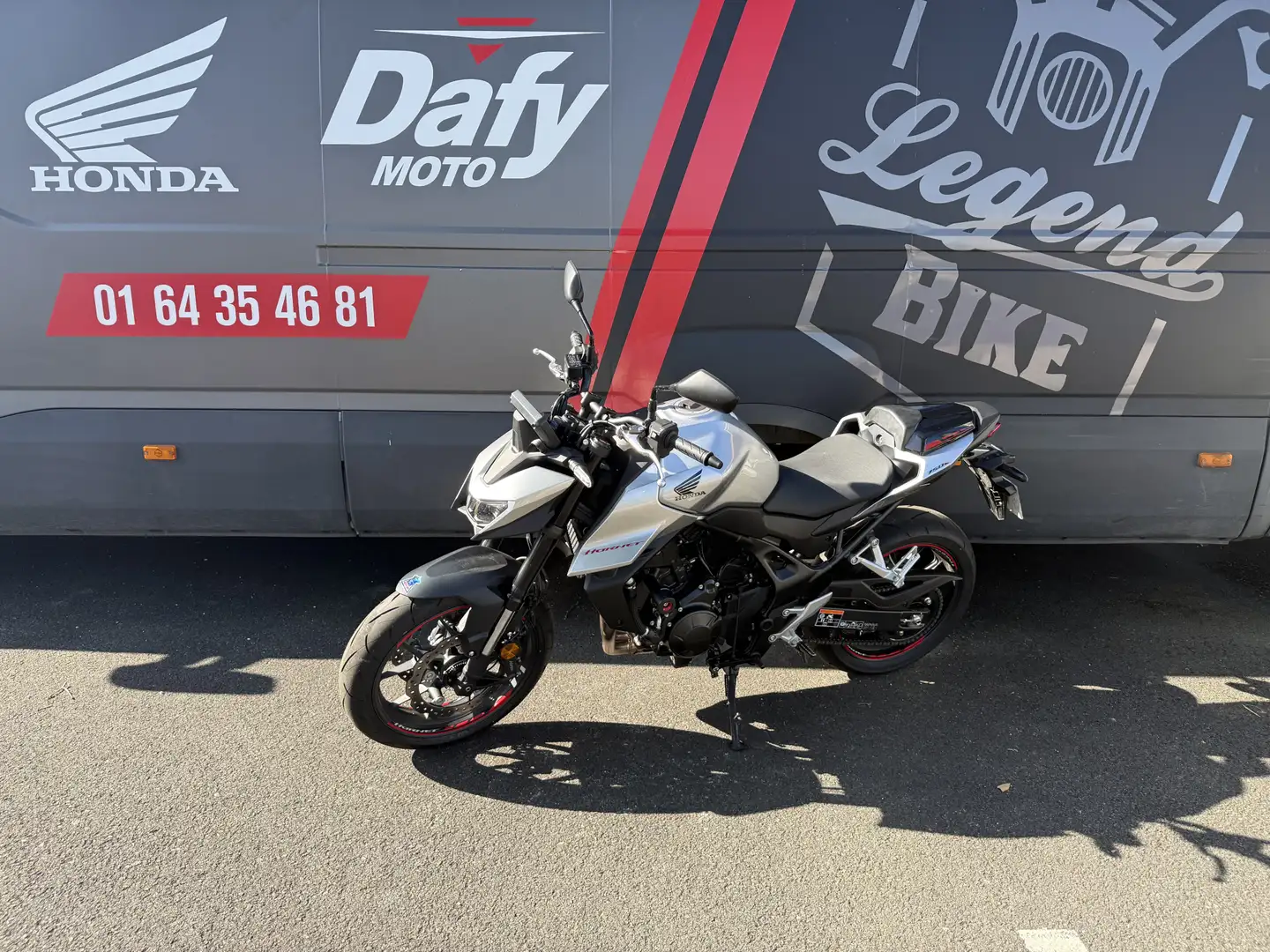Honda Hornet Grijs - 1
