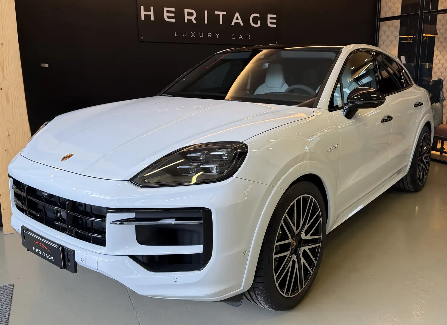 Porsche Cayenne Coupè 3.0 e-hybrid S 5posti tiptronic Weiß - 2