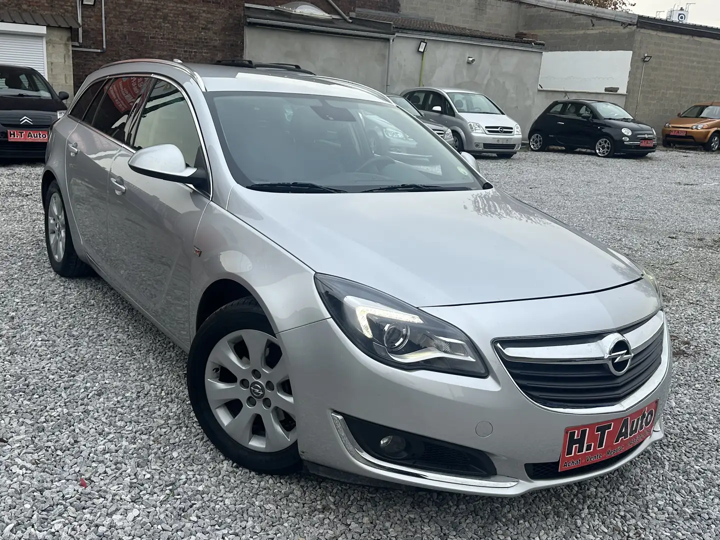 Opel Insignia Sports Tourer 1.6 CDTi ecoFLEX Edition - 2