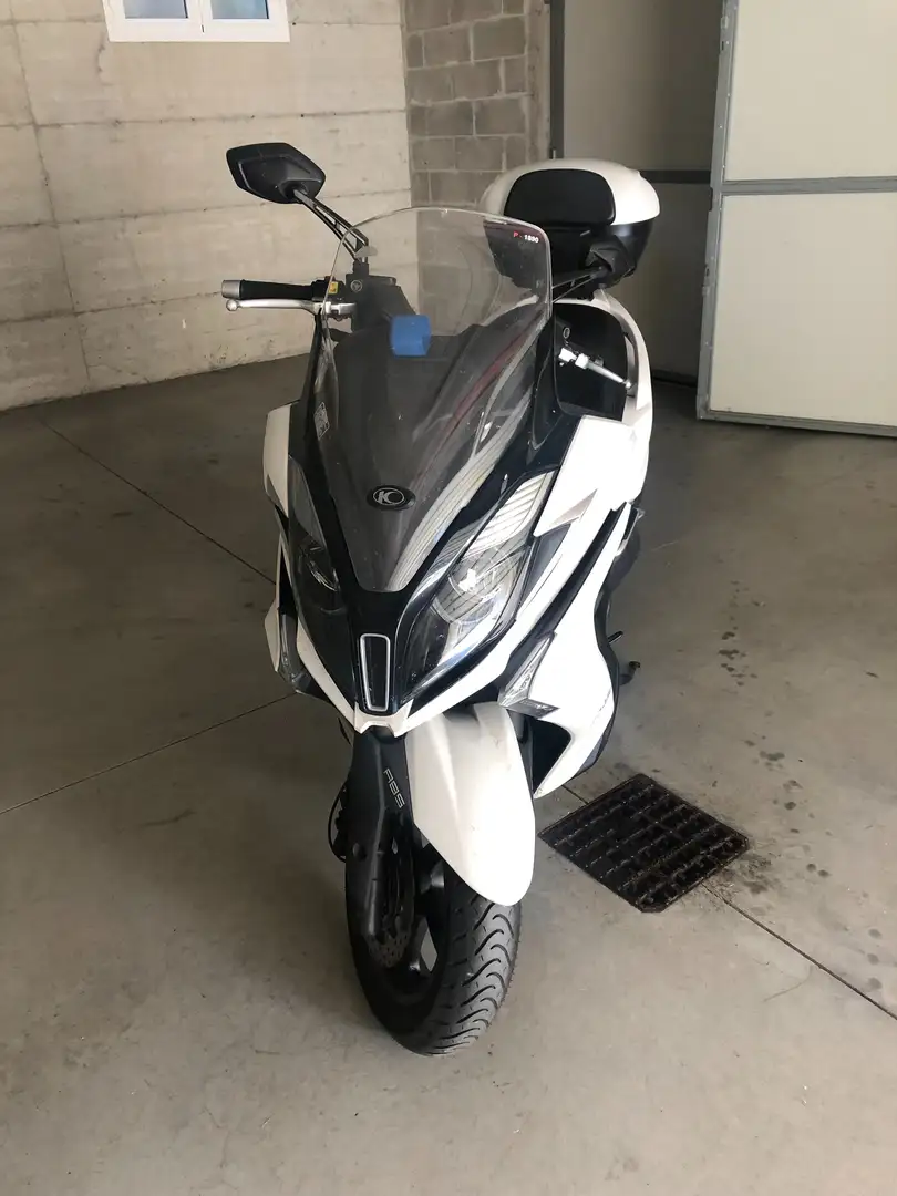 Kymco Downtown 350i Blanc - 2