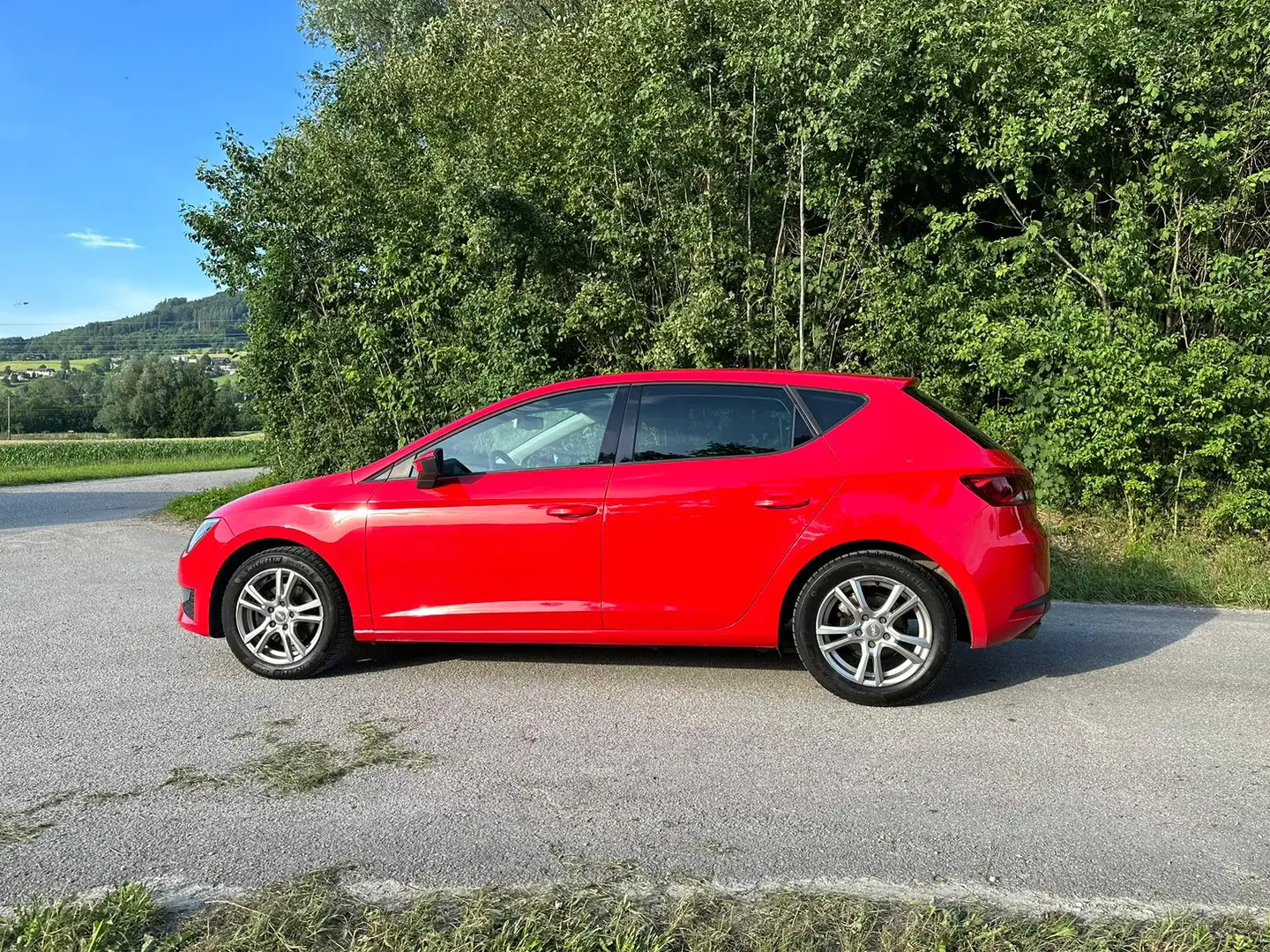 SEAT Leon Leon FR 1,4 TSI Start-Stopp FR Start-Stopp Rot - 2
