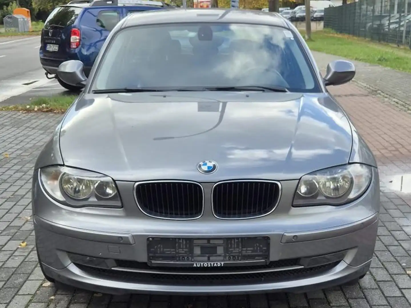 BMW 118 118d Šedá - 2