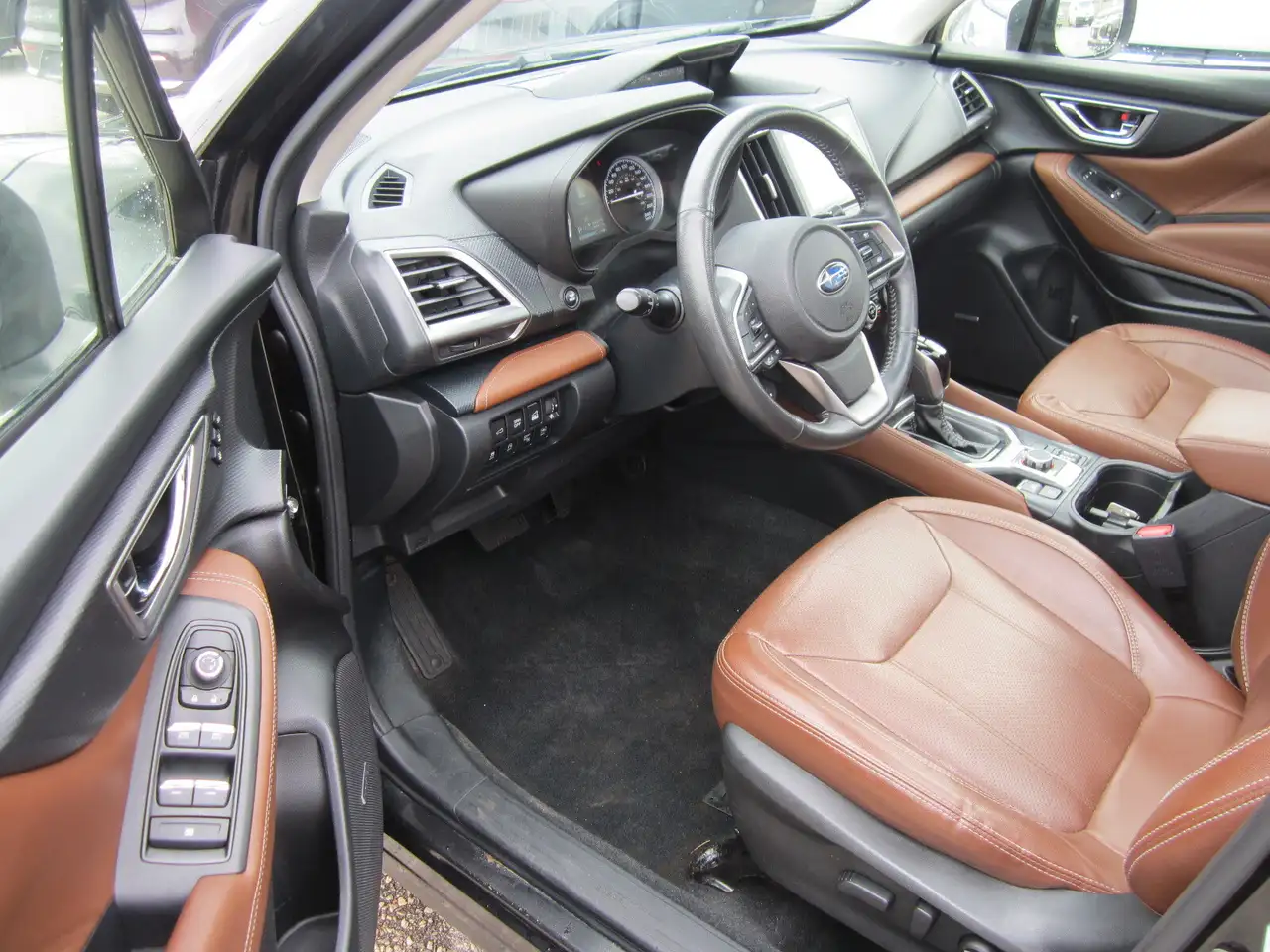 Subaru Forester снимка Subaru Forester