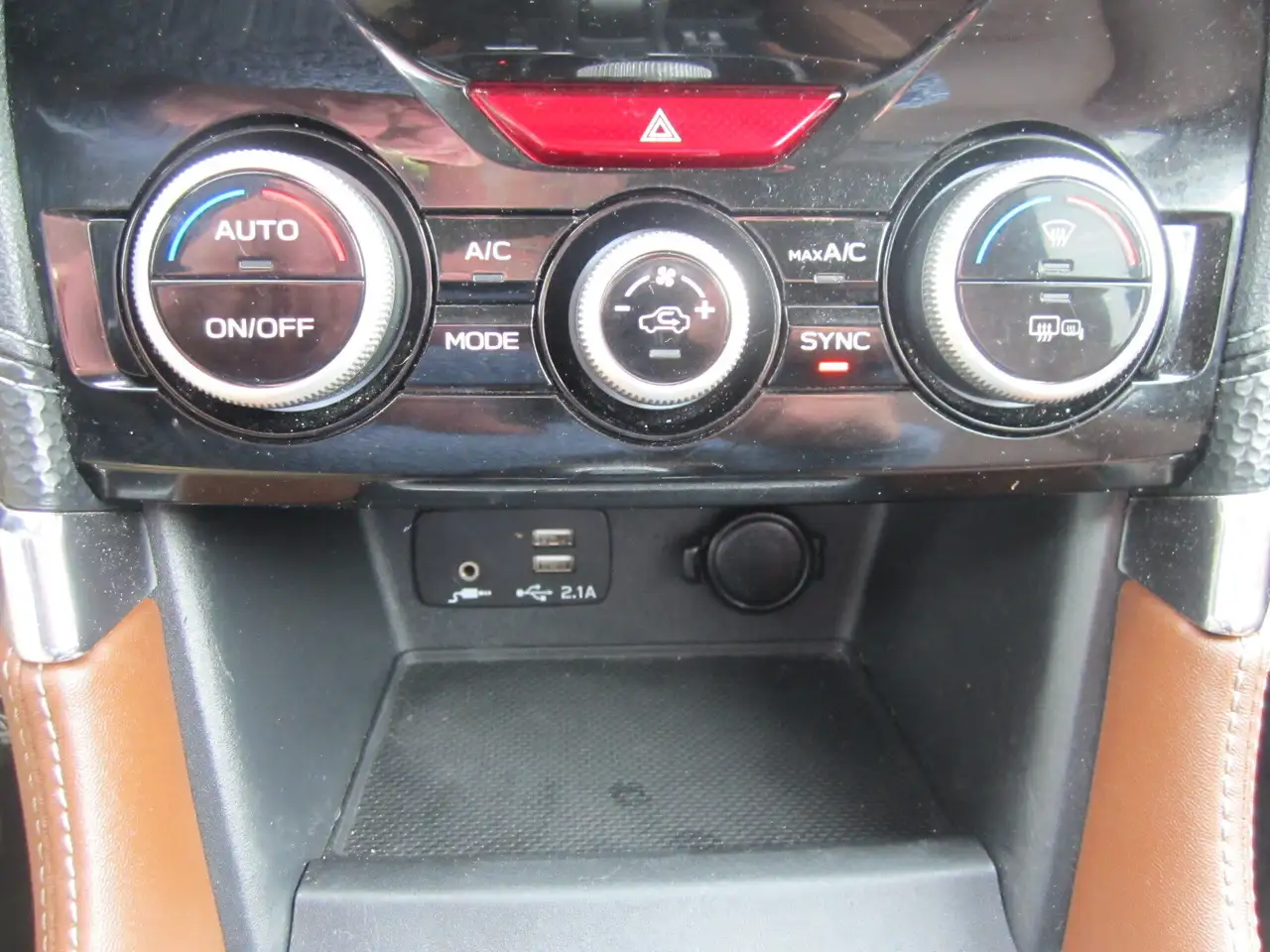 Subaru Forester снимка Subaru Forester