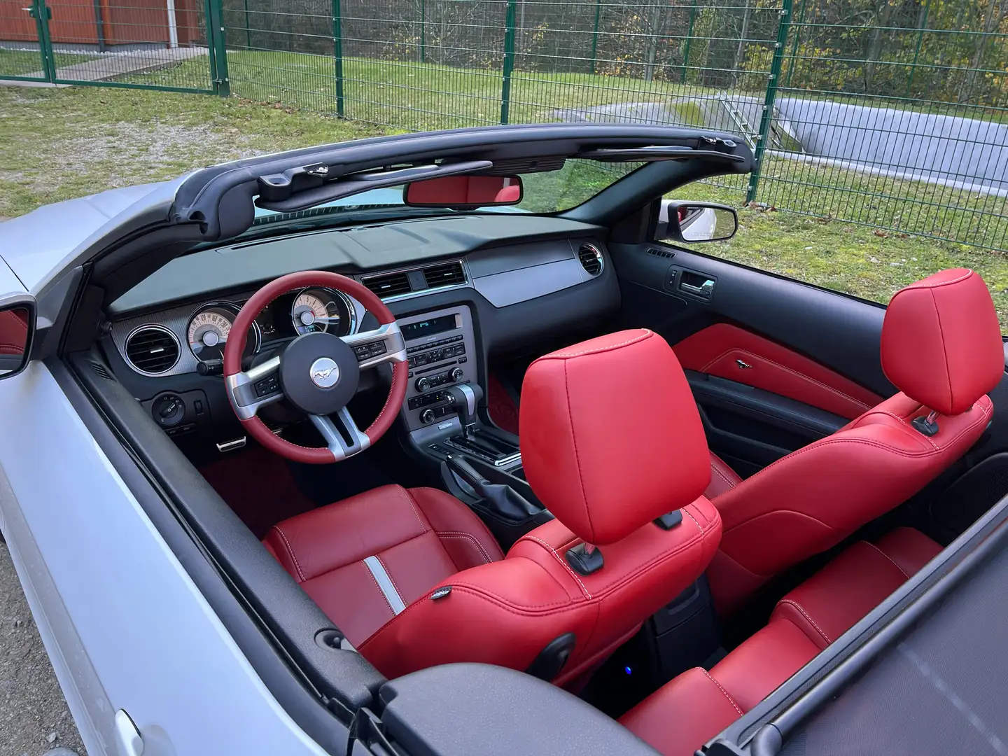 Ford Mustang GT 4.6 V8 Convertible Weiß - 2