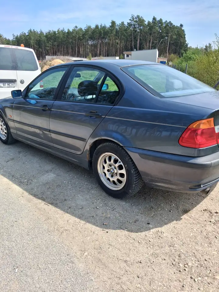 BMW 318 facelift, foto 9