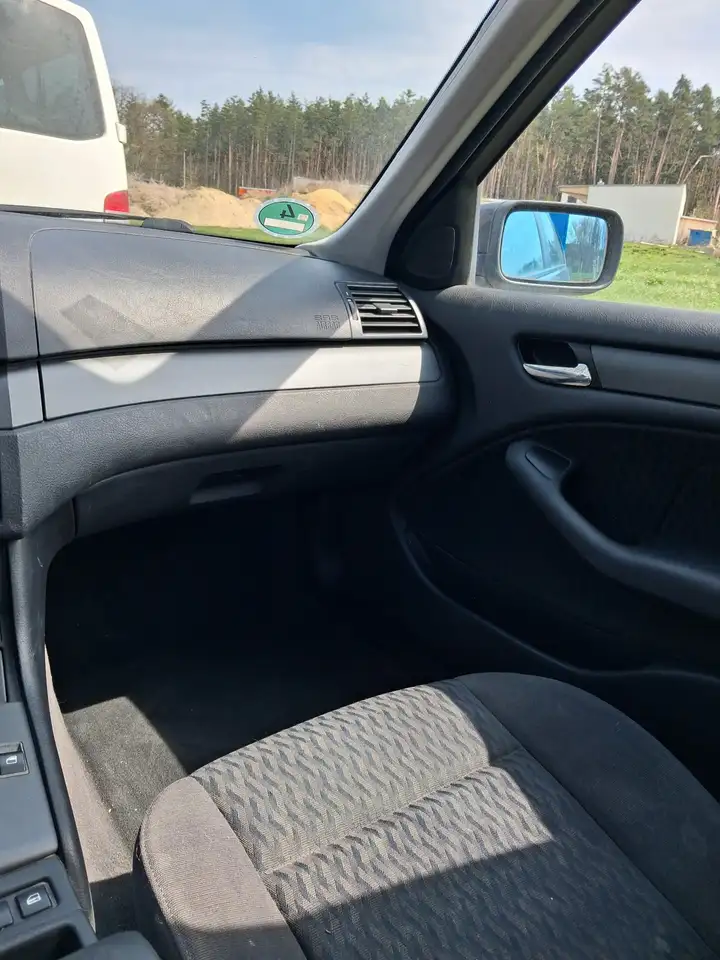 BMW 318 facelift, foto 2