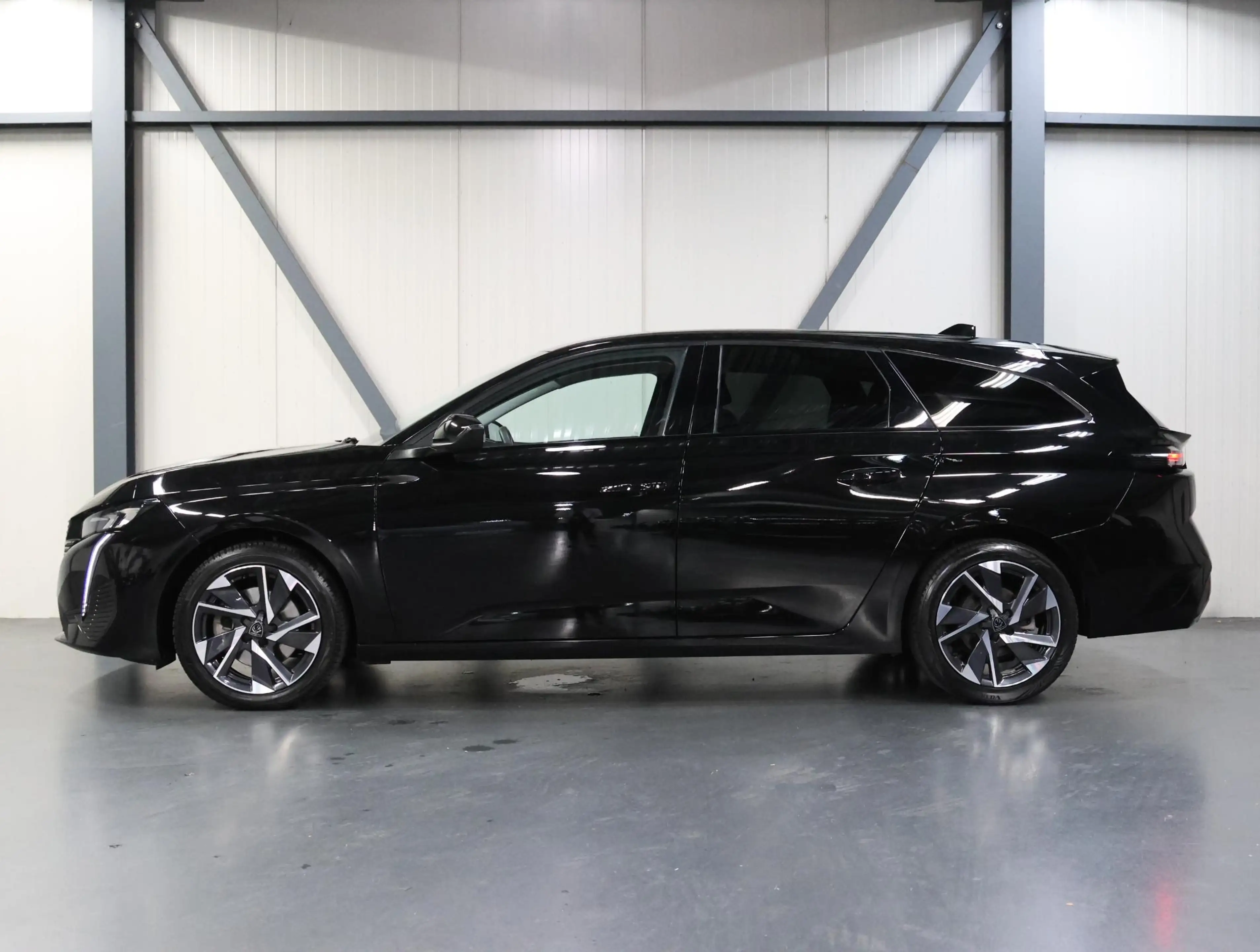 Peugeot 308 SW 1.2 130PK Allure Pack Business | 1ste eigenaar — photo 2
