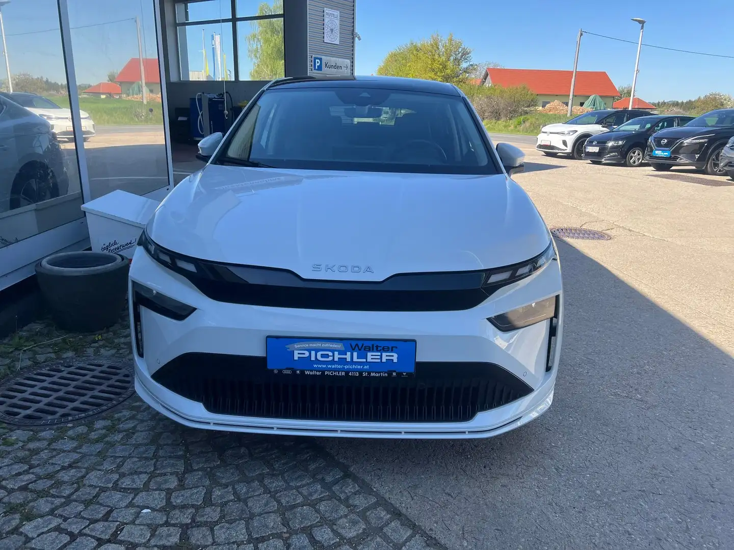 Skoda Enyaq Coupé 85x Weiß - 2