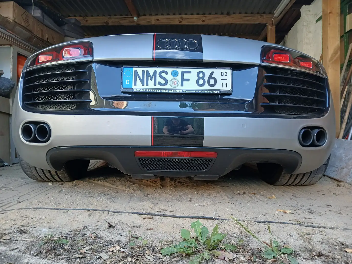 Audi R8 4.2 FSI quattro Schwarz - 2