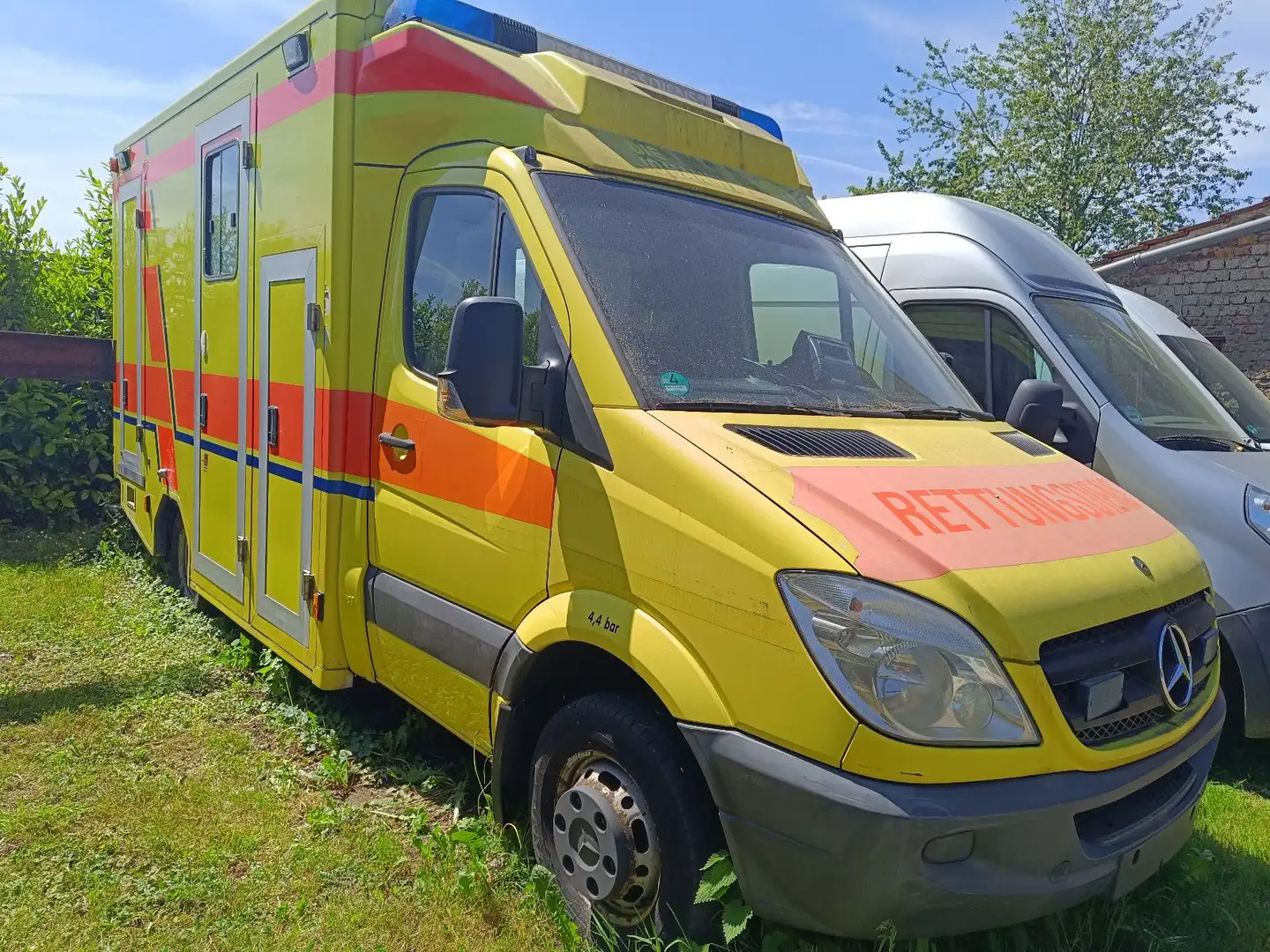 Mercedes-Benz Sprinter II 411/415/509/511/515 CDI RTW Jaune - 1