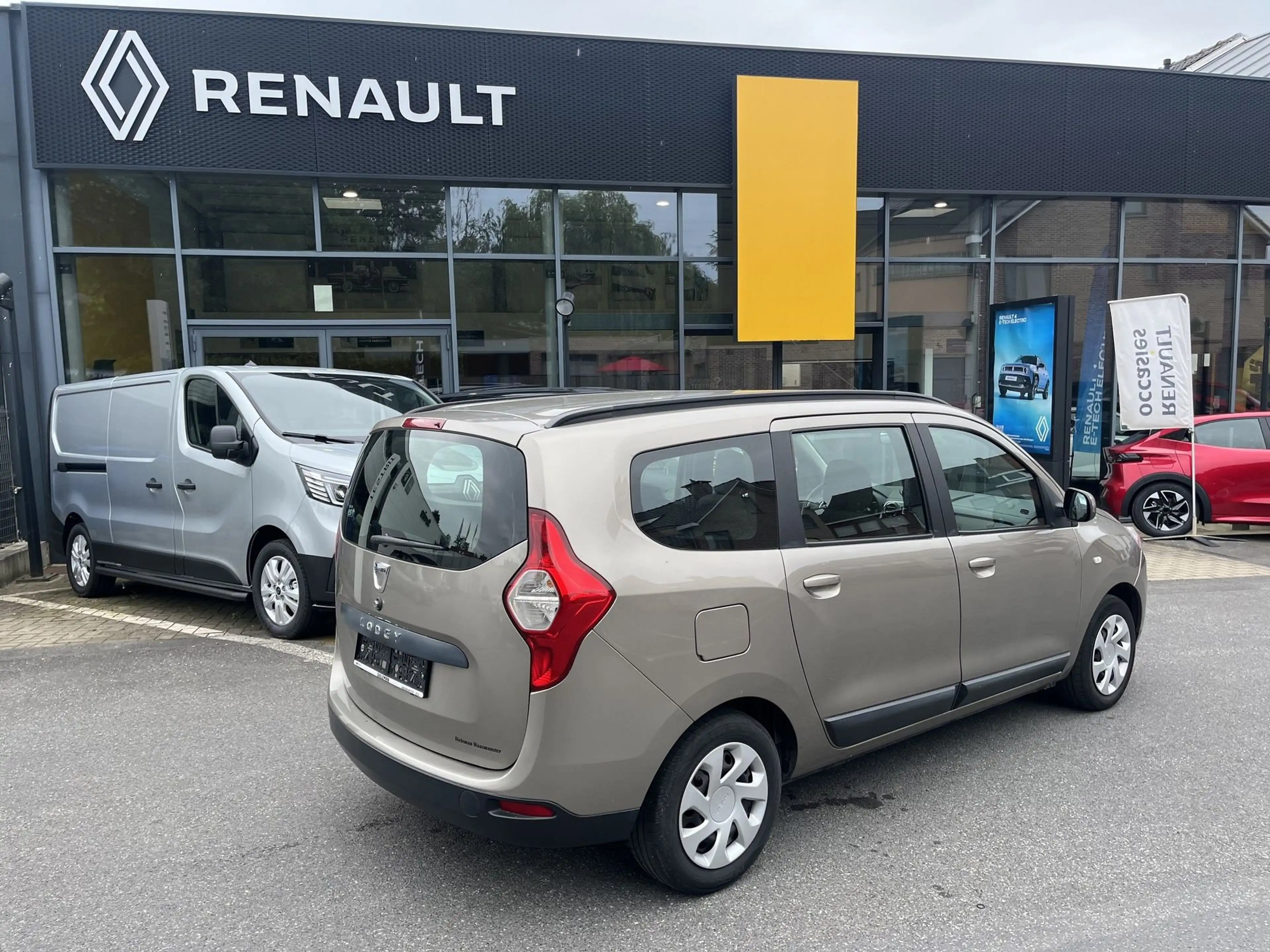 Dacia Lodgy Lauréate (5pl)*GPS*AC*Gar — photo 3