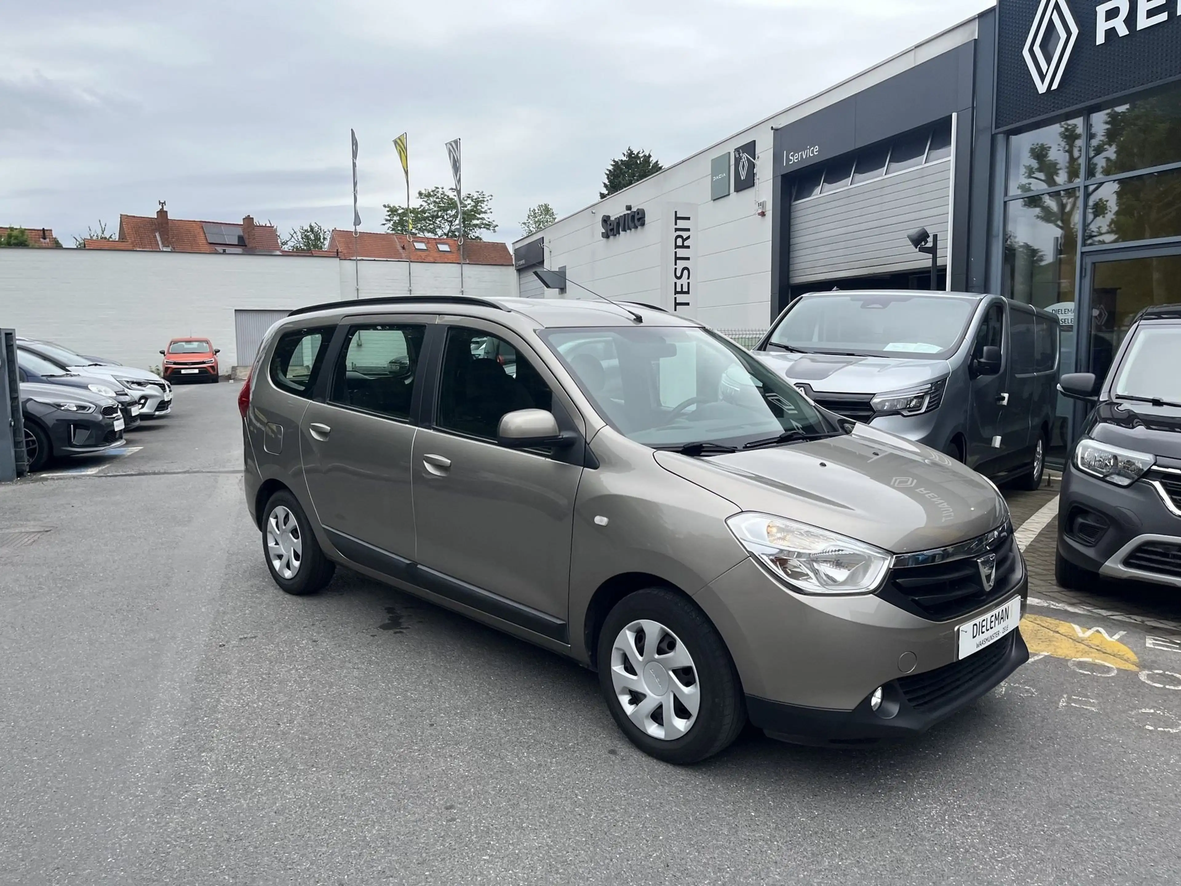 Dacia Lodgy Lauréate (5pl)*GPS*AC*Gar