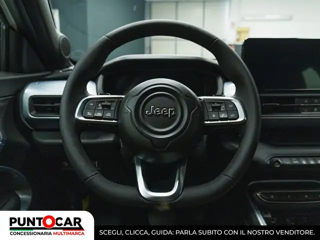Jeep Avenger view 9