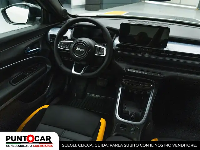 Jeep Avenger view 10