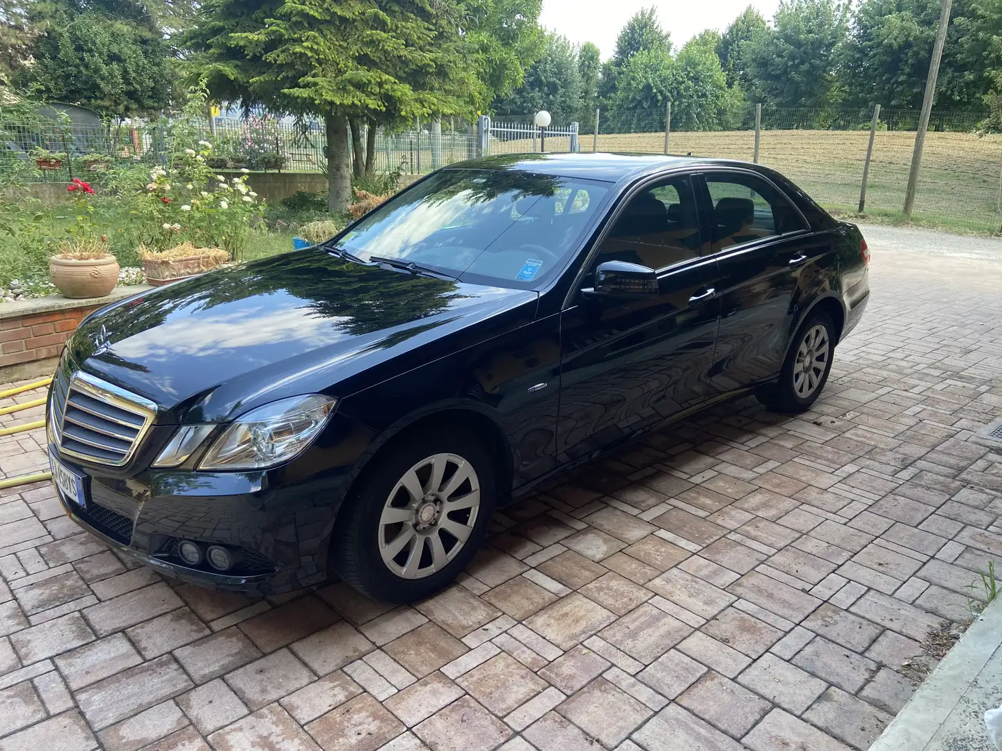 Mercedes-Benz E 250 cgi be Executive auto - 2