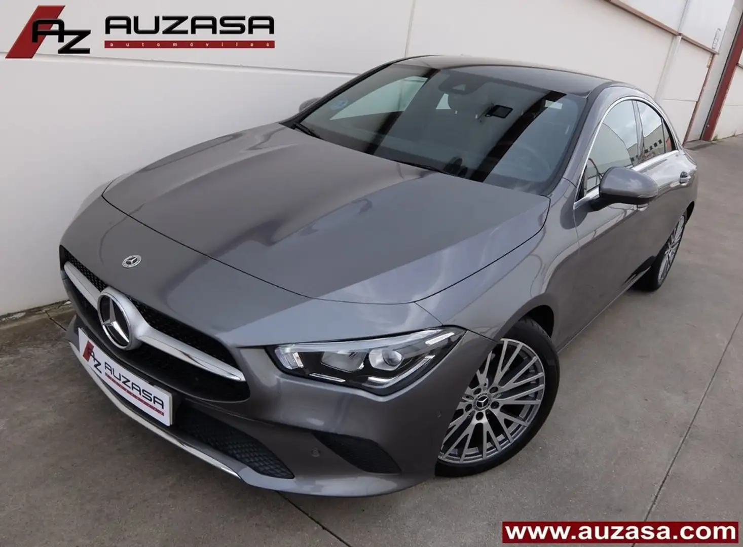 Mercedes-Benz CLA 200 d DCT Gris - 1