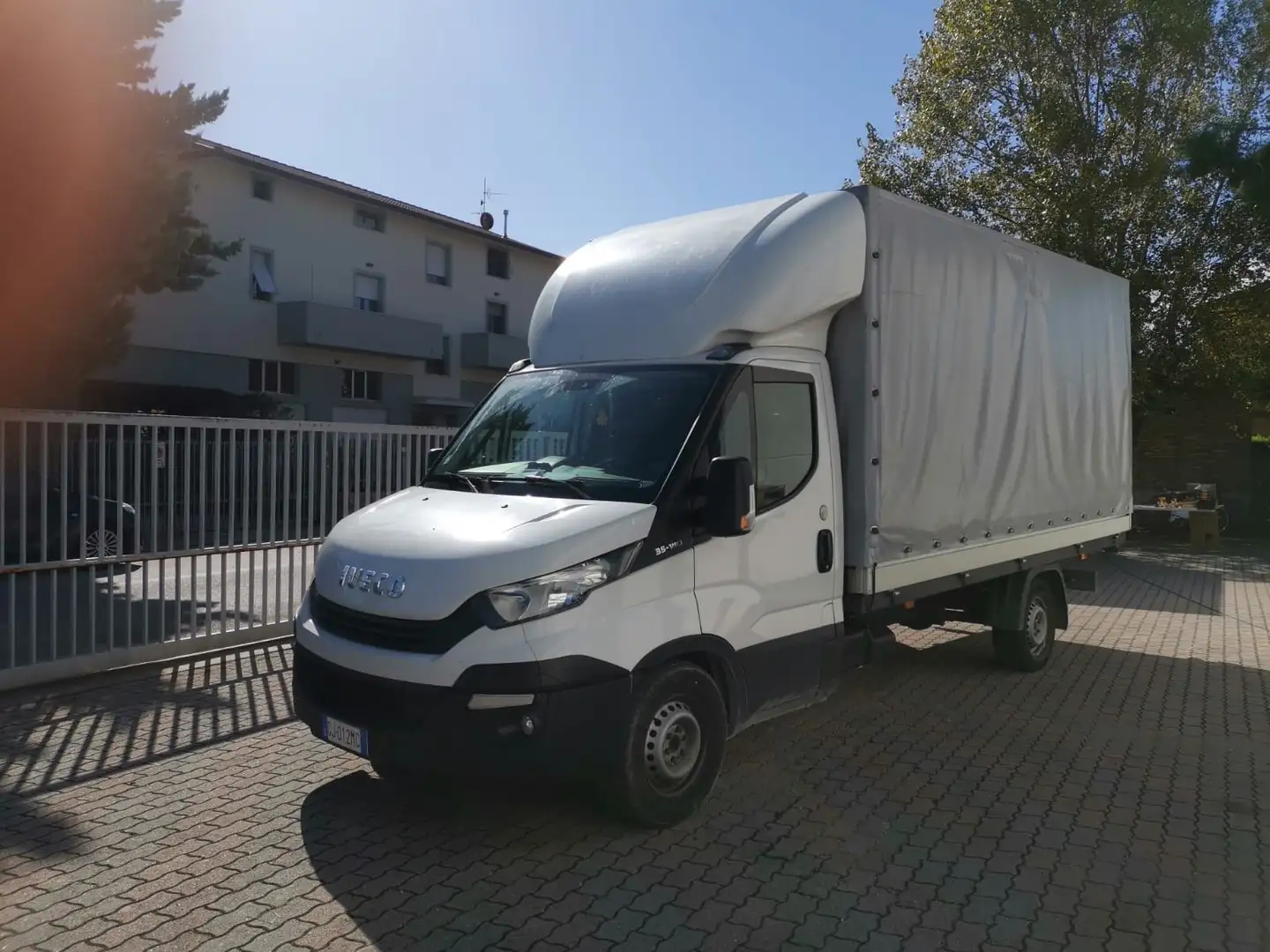 Iveco Daily 35c18 Blanco - 2