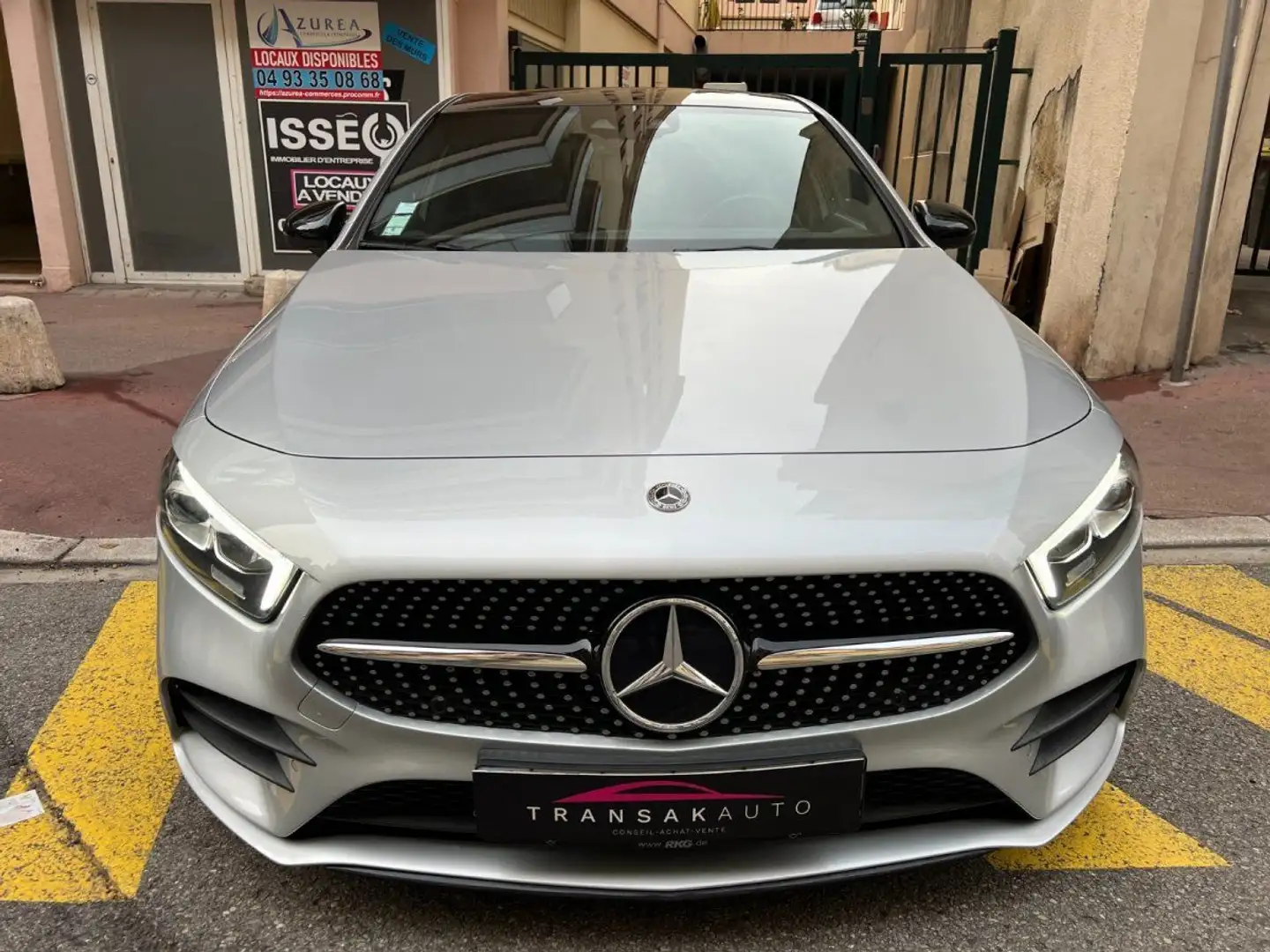 Mercedes-Benz A 220 220 Amg Line 2.0l 190 CV Toit ouvrant panoramique Gris - 2