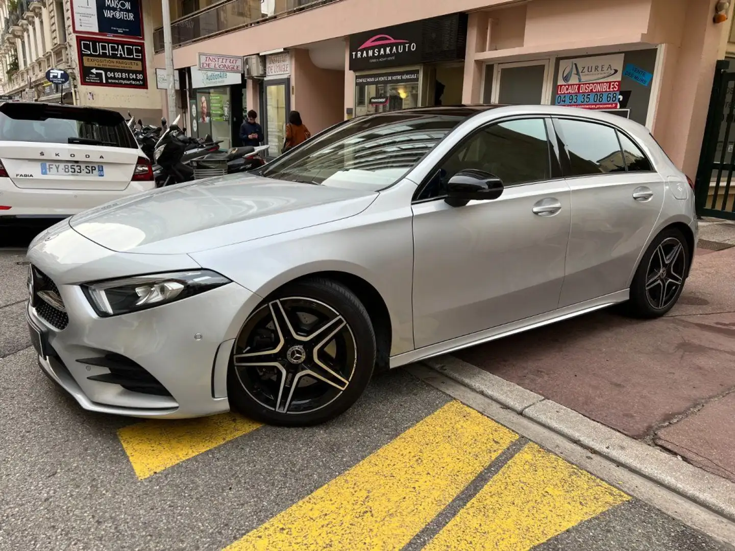 Mercedes-Benz A 220 220 Amg Line 2.0l 190 CV Toit ouvrant panoramique Gris - 1