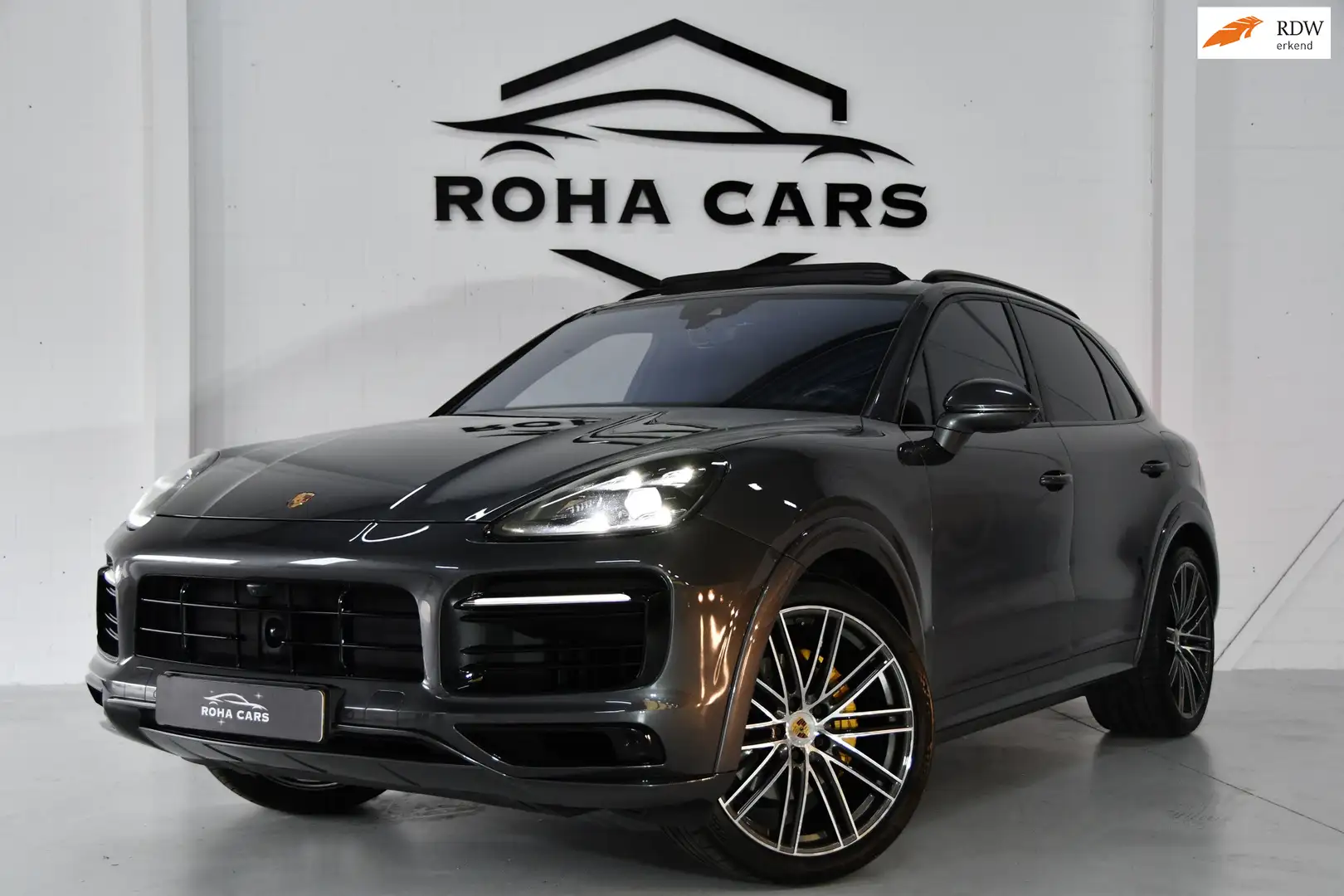Porsche Cayenne 3.0 E-Hybrid, Bomvol opties. Panoramadak, Softclos Grijs - 1