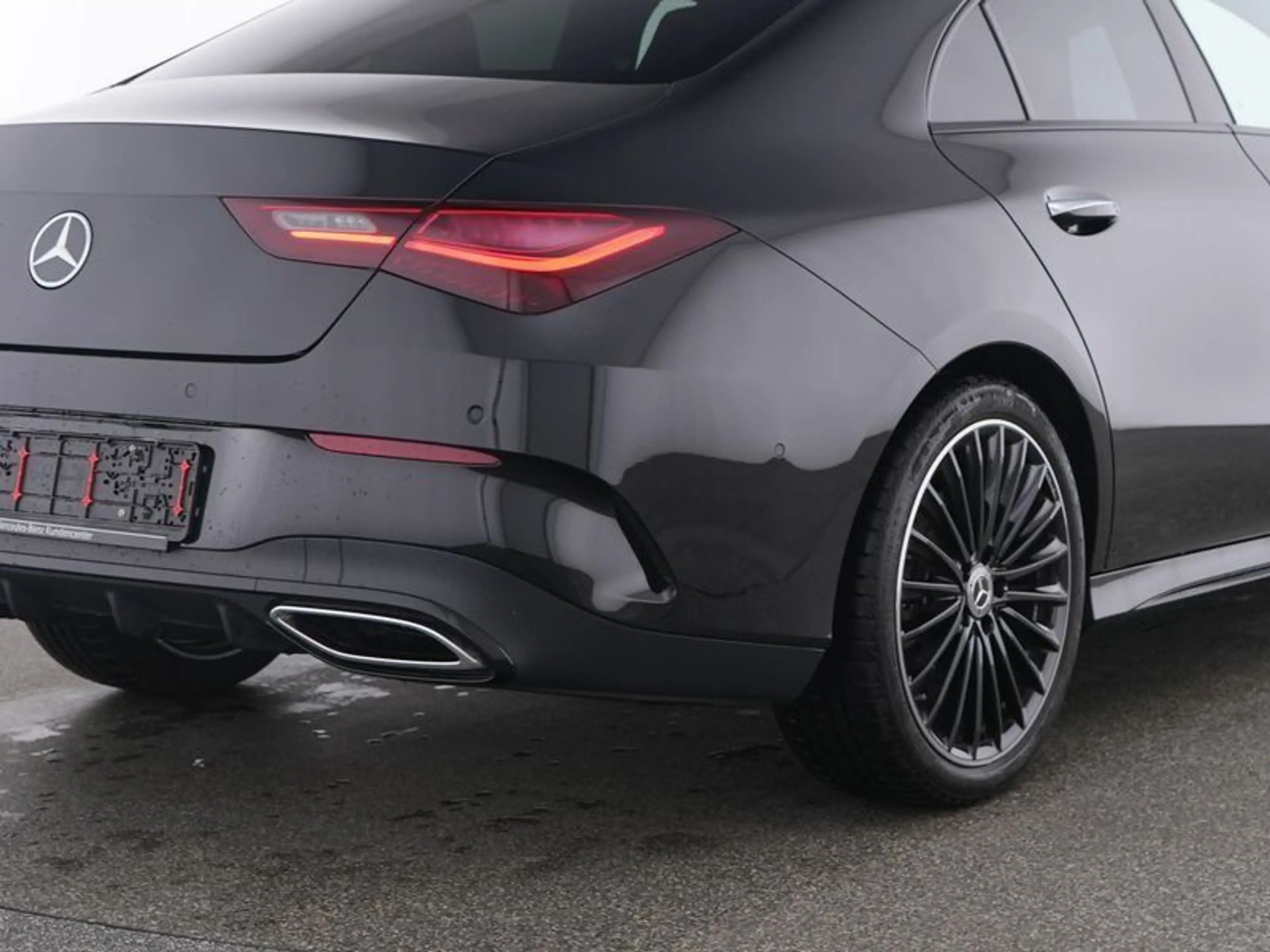 Mercedes-Benz CLA 200 AMG Premium Night Pano Burm Leder Multib — photo 4