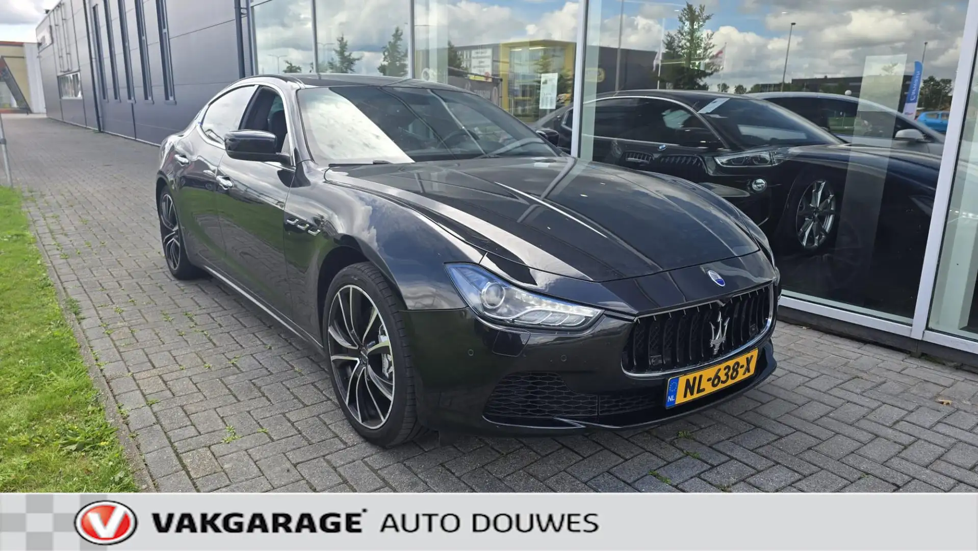 Maserati Ghibli 3.0 | 6 cilinder |330PK |Automaat |Leder |Camera Zwart - 1