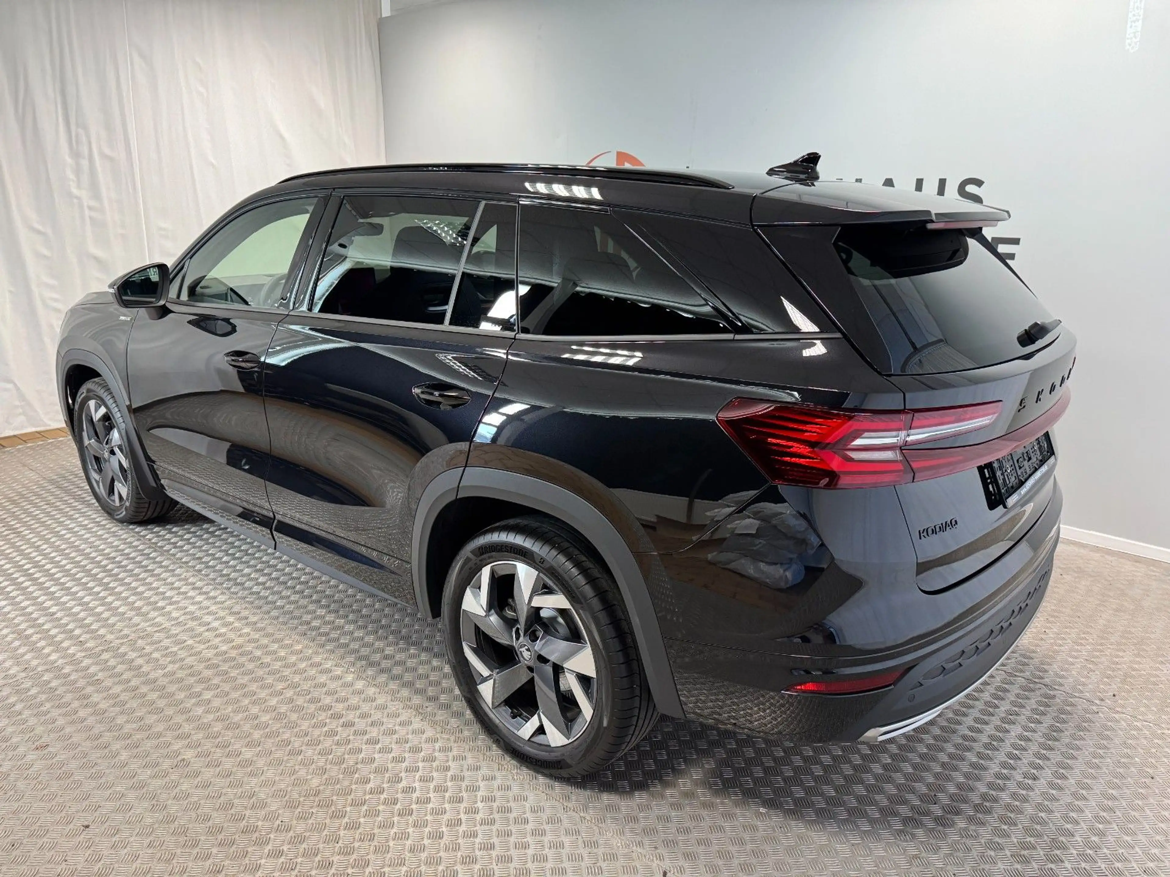 Skoda Kodiaq 1.5 TSI Sportline AHK "sofort verfügbar" — photo 4