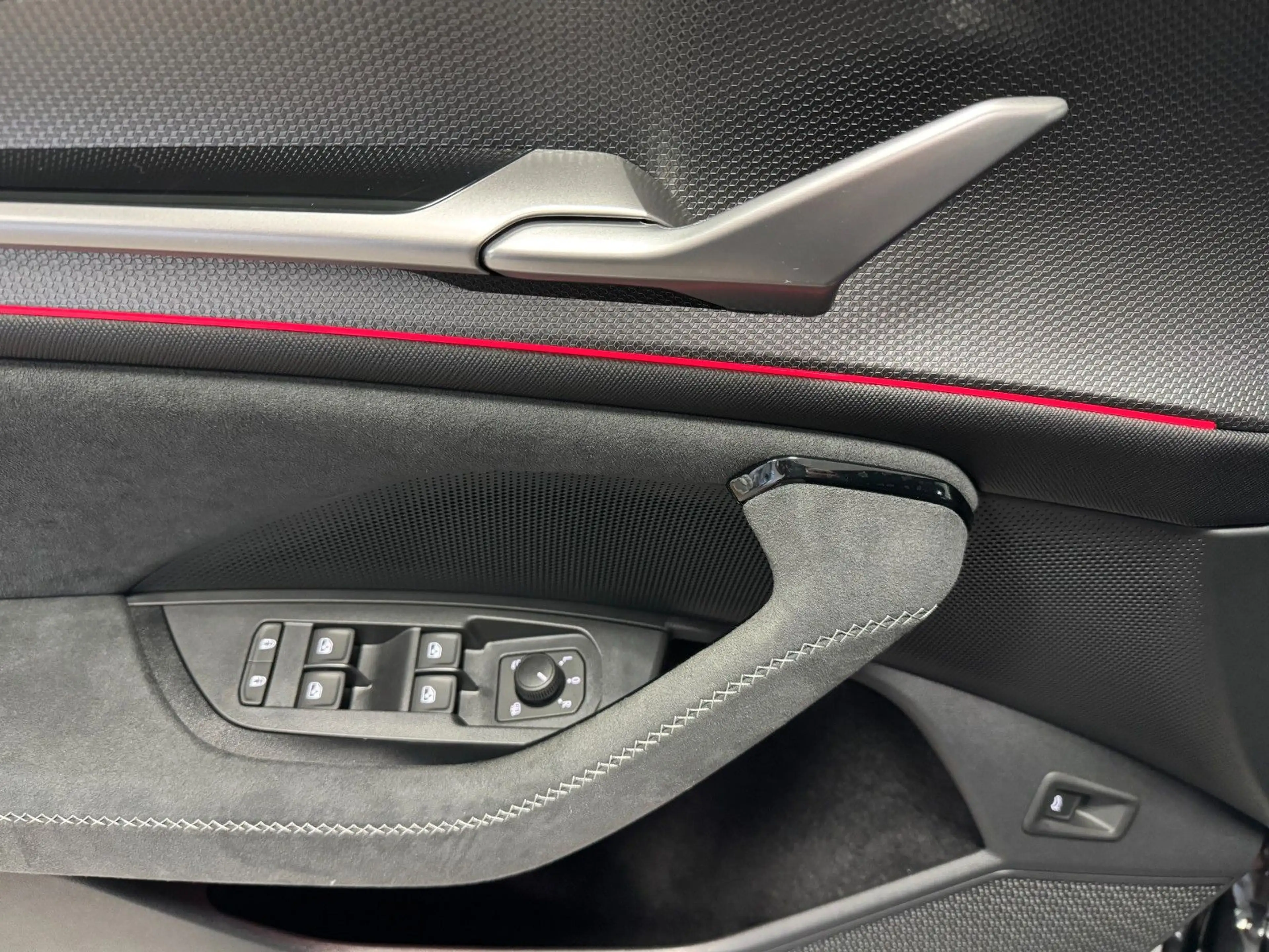 Skoda Kodiaq 1.5 TSI Sportline AHK "sofort verfügbar" — photo 11