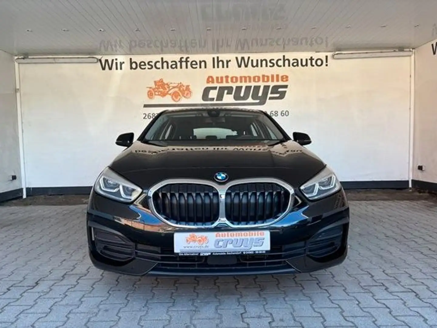 BMW 120 d Aut. Advantage - LED / SHZ / Professional Zwart - 2