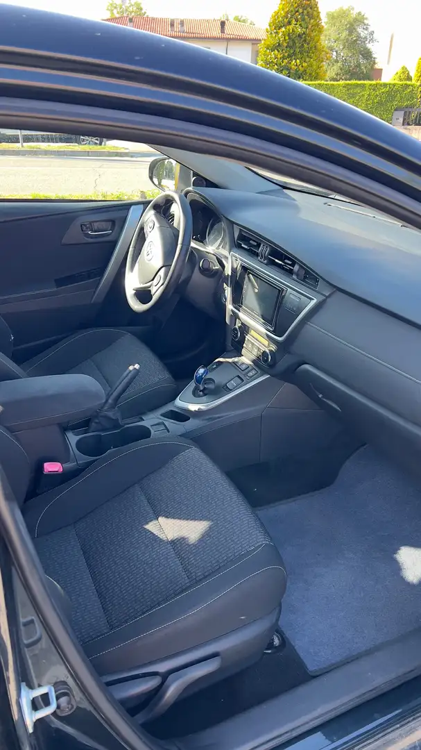 Toyota Auris Auris II 2013 5p 1.8h Active eco - 2