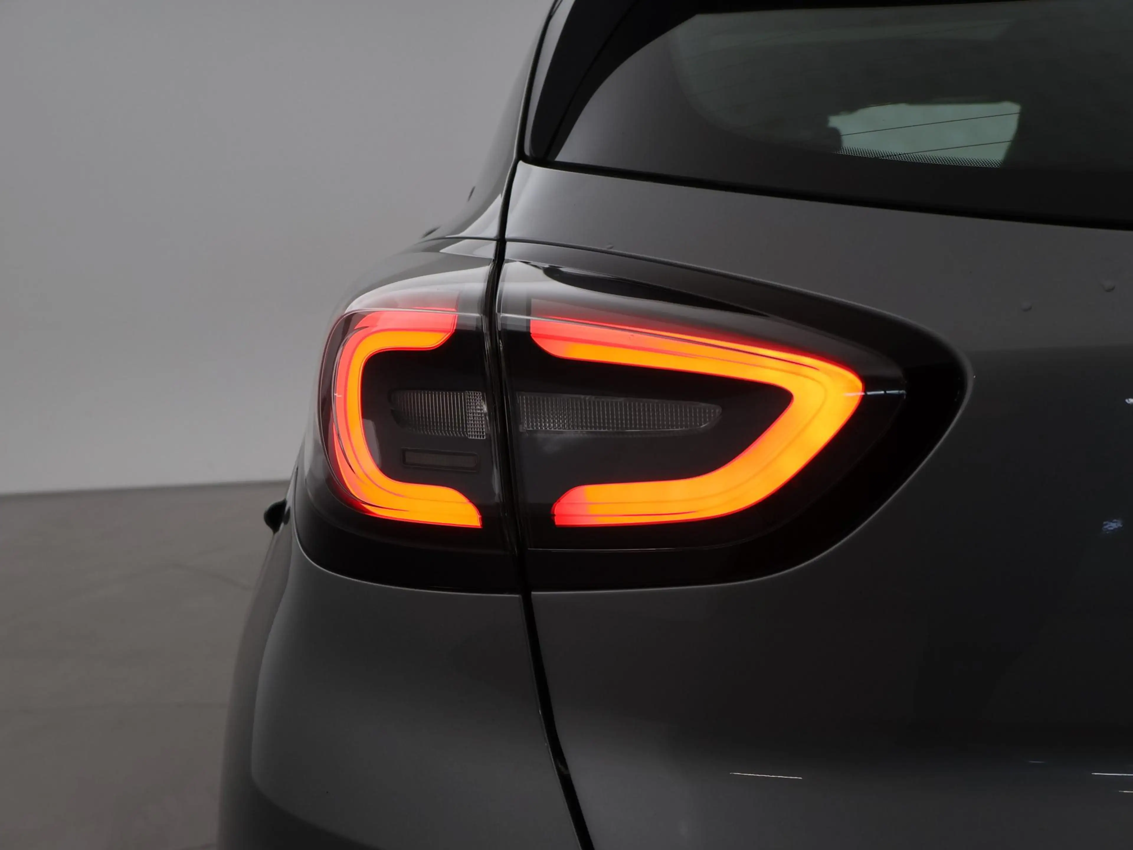 Ford Puma 1.0 EB HYBRID ST-LINE AUT. + PANORAMA | 17 INCH | — photo 18