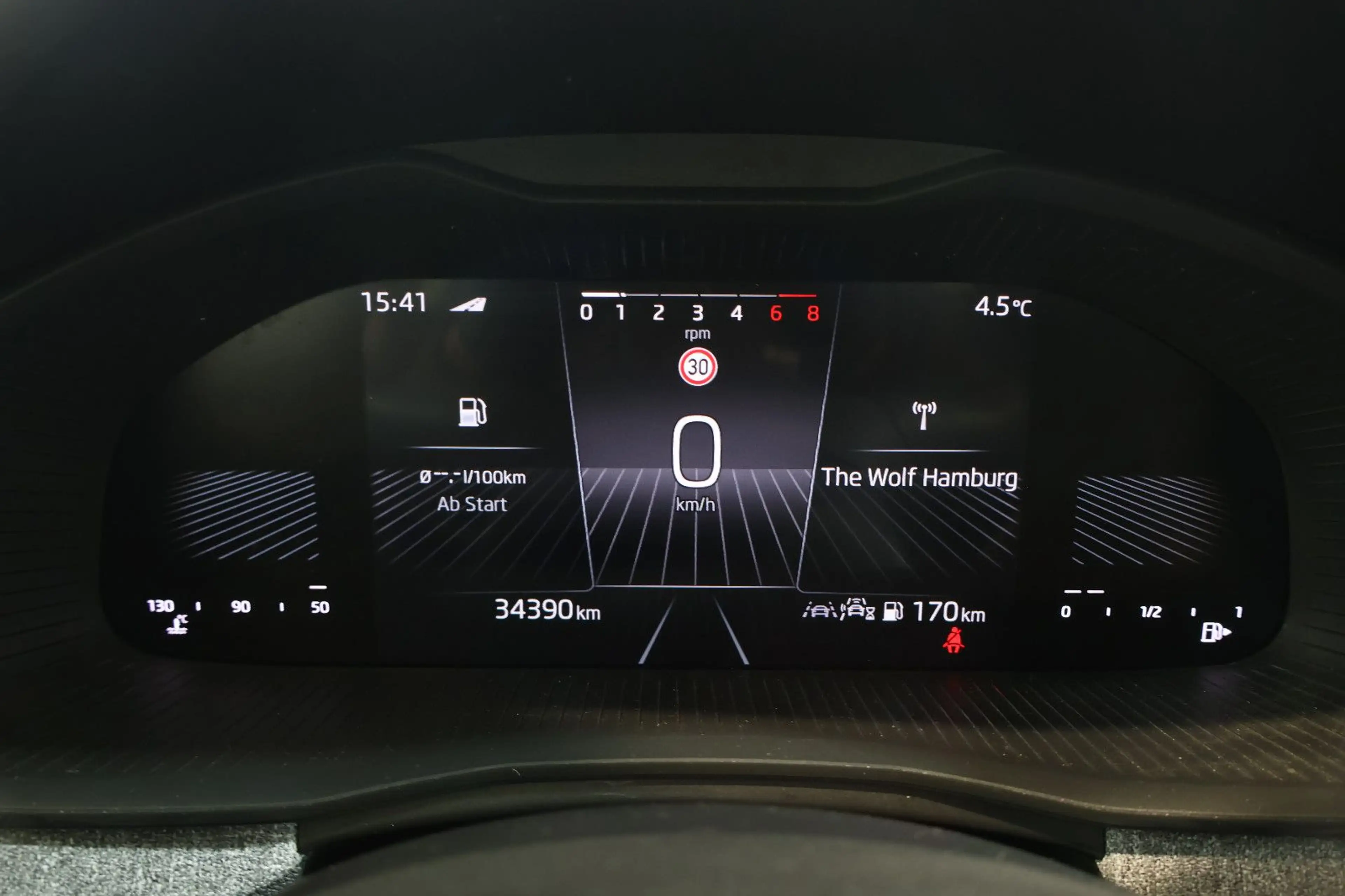 Skoda Kamiq 1.0 TSI Selection AID+CARPLAY+LED+KAM+17" — photo 8