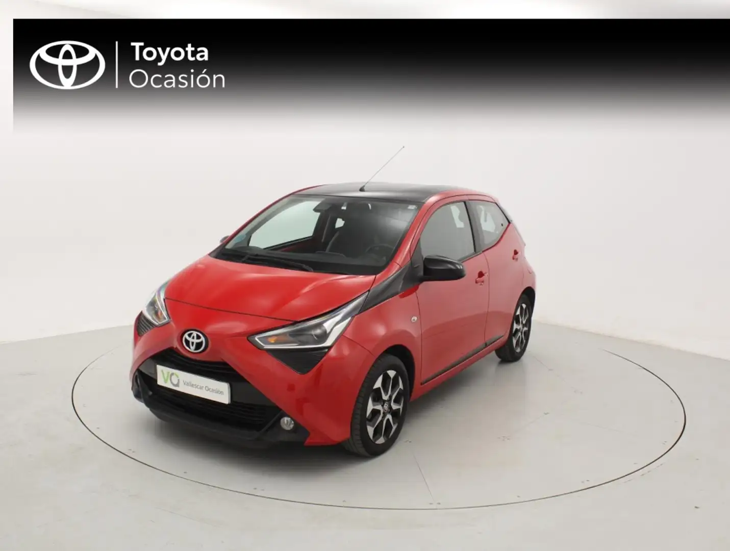 Toyota Aygo VEH.PEQ. 1.0 VVT-I X-PLAY 72 5P Rojo - 1