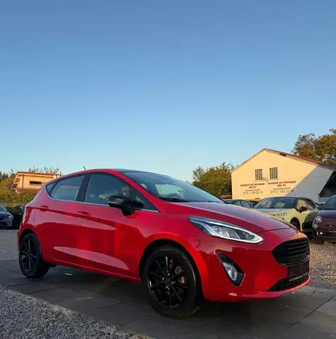 Ford Fiesta Titanium Sportsitze Sport Lenkrad