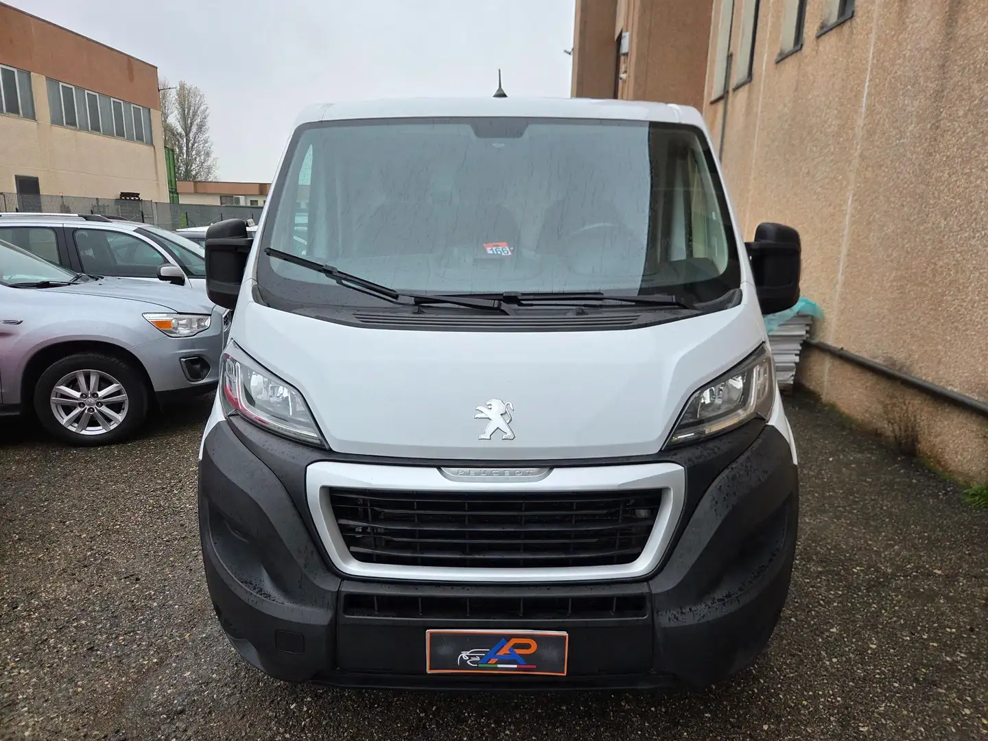 Peugeot Boxer 328 2.2 bluehdi 120cv S&S L1H1 + IVA Alb - 2