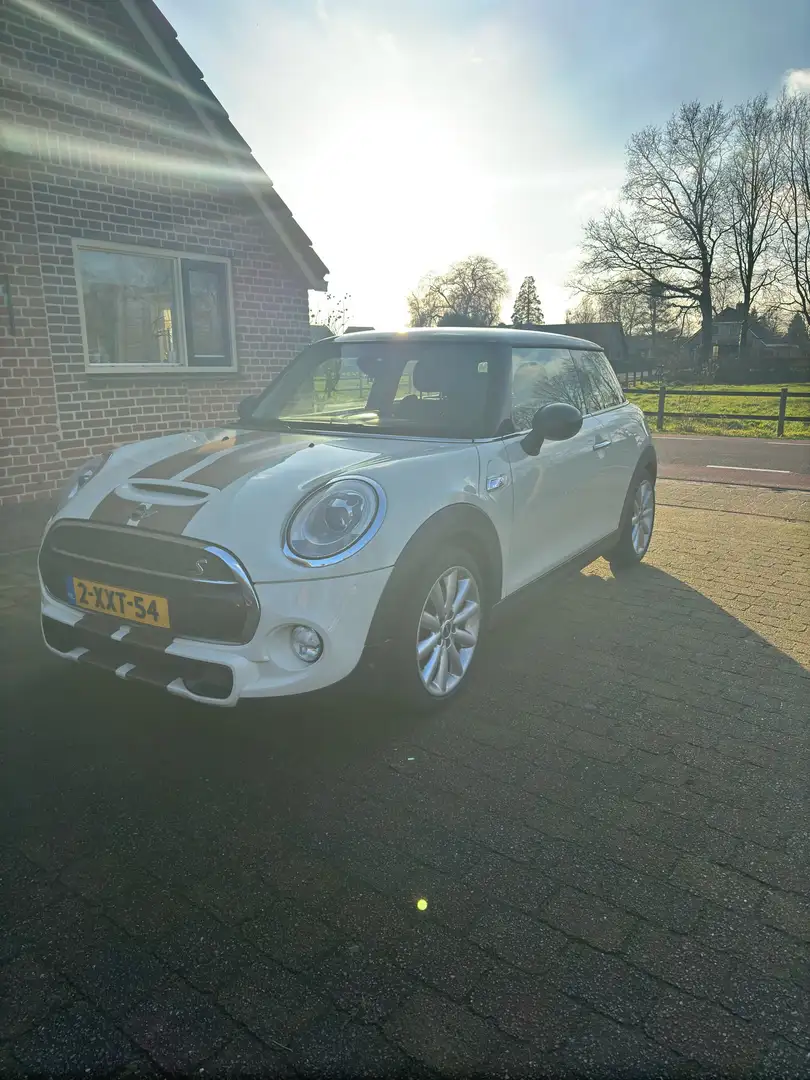 MINI Cooper S 2.0 Coop.S Chili SB Bílá - 1