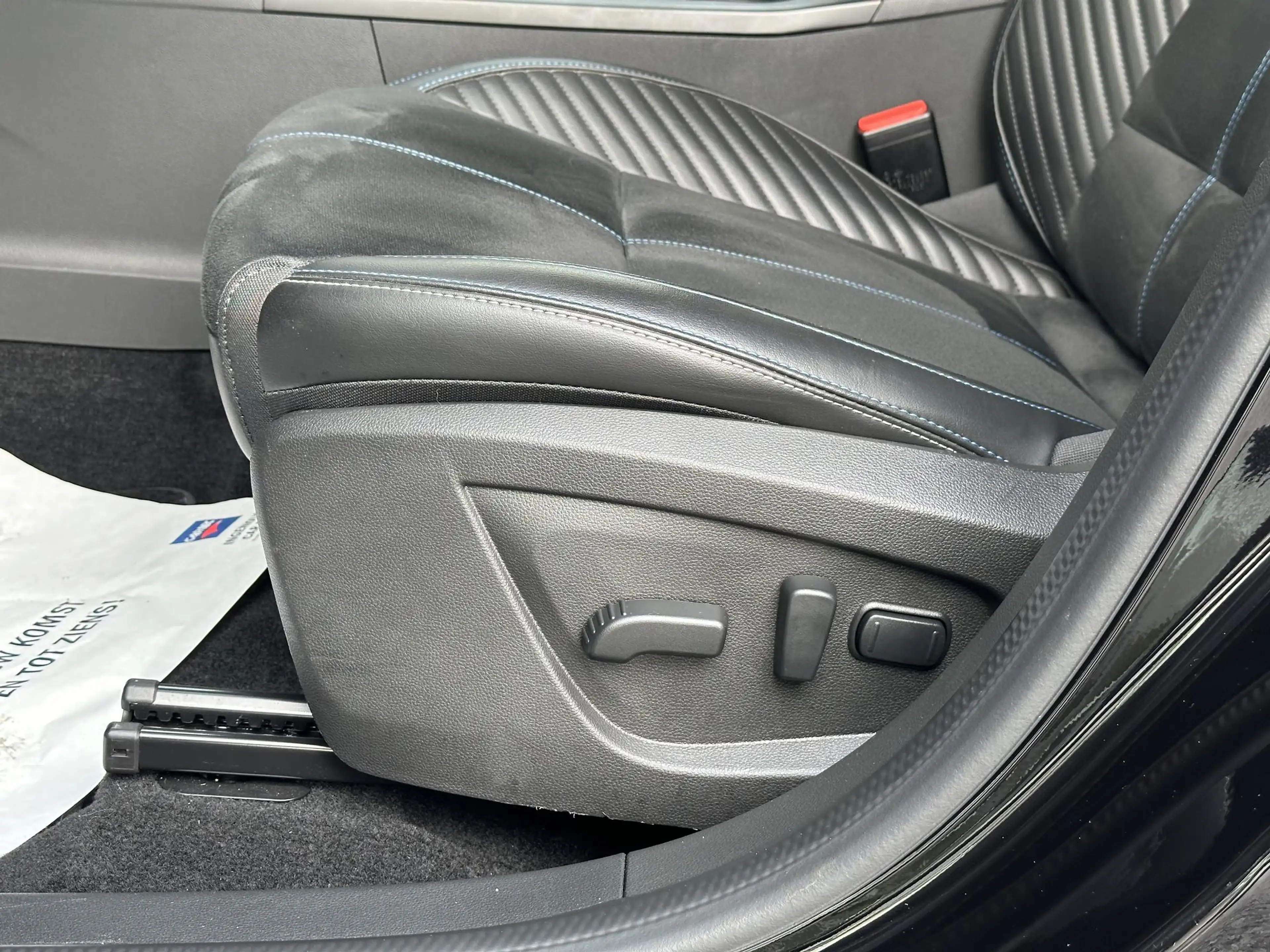 Renault Arkana 1.6 E-Tech full hybrid 145 esprit Alpine — photo 13