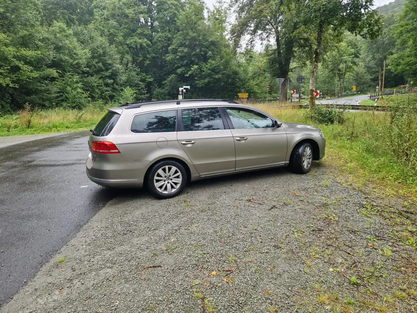 Volkswagen Passat Variant 1.6 TDI BlueMotion - 1