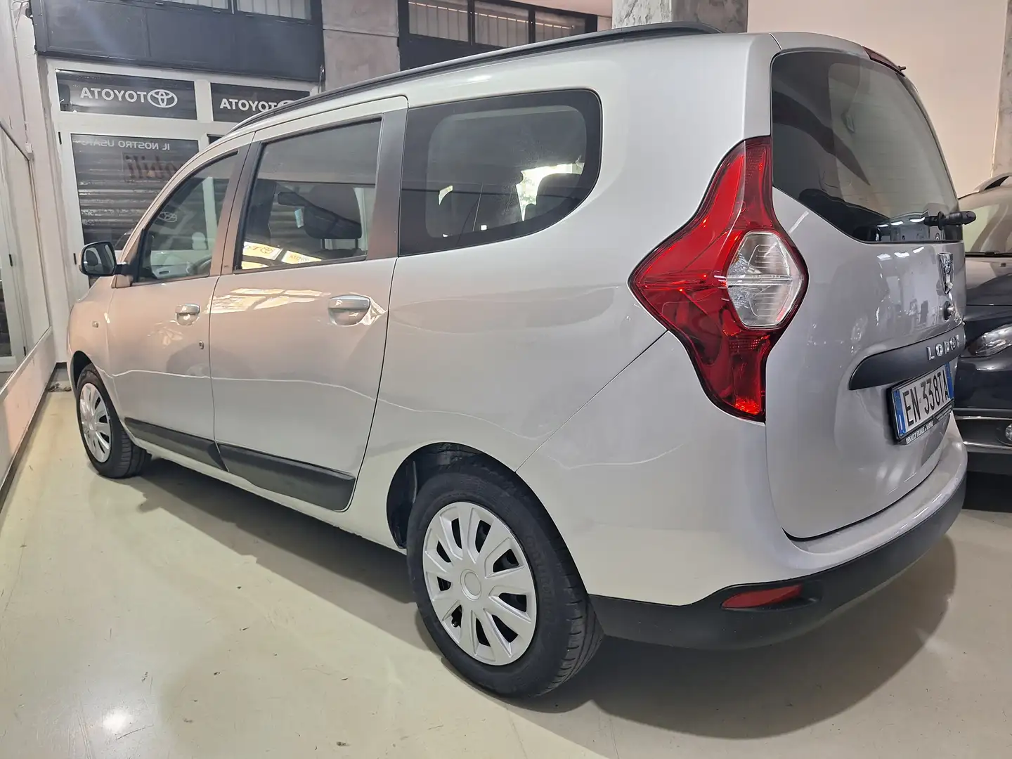 Dacia Lodgy 1.5 dci Laureate 90cv 1 PROPRIETARIO Grigio - 2