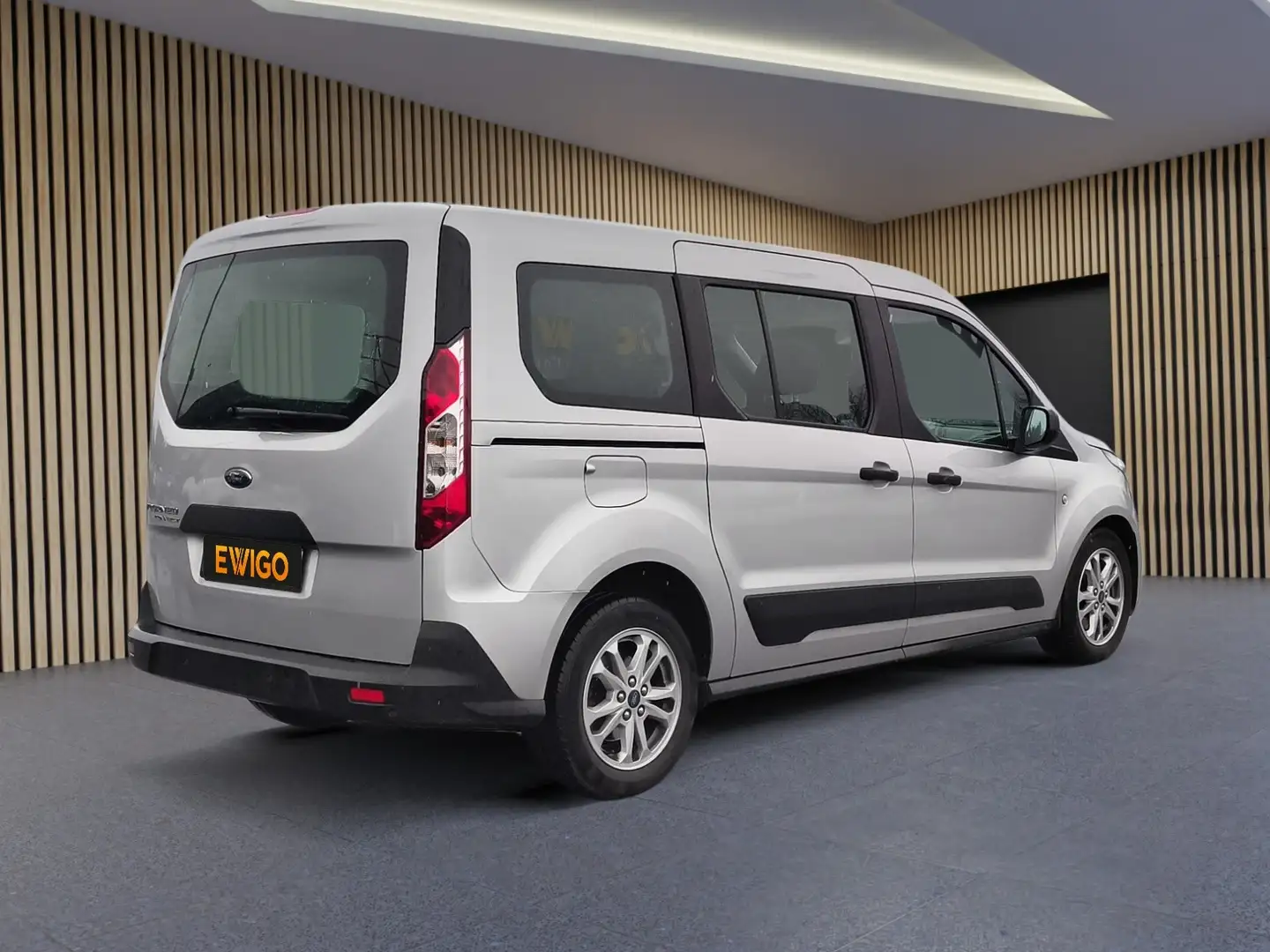 Ford Tourneo Connect GRAND TOURNEO 1.5 ECOBLUE 120 TITANIUM BVA START-S - 2