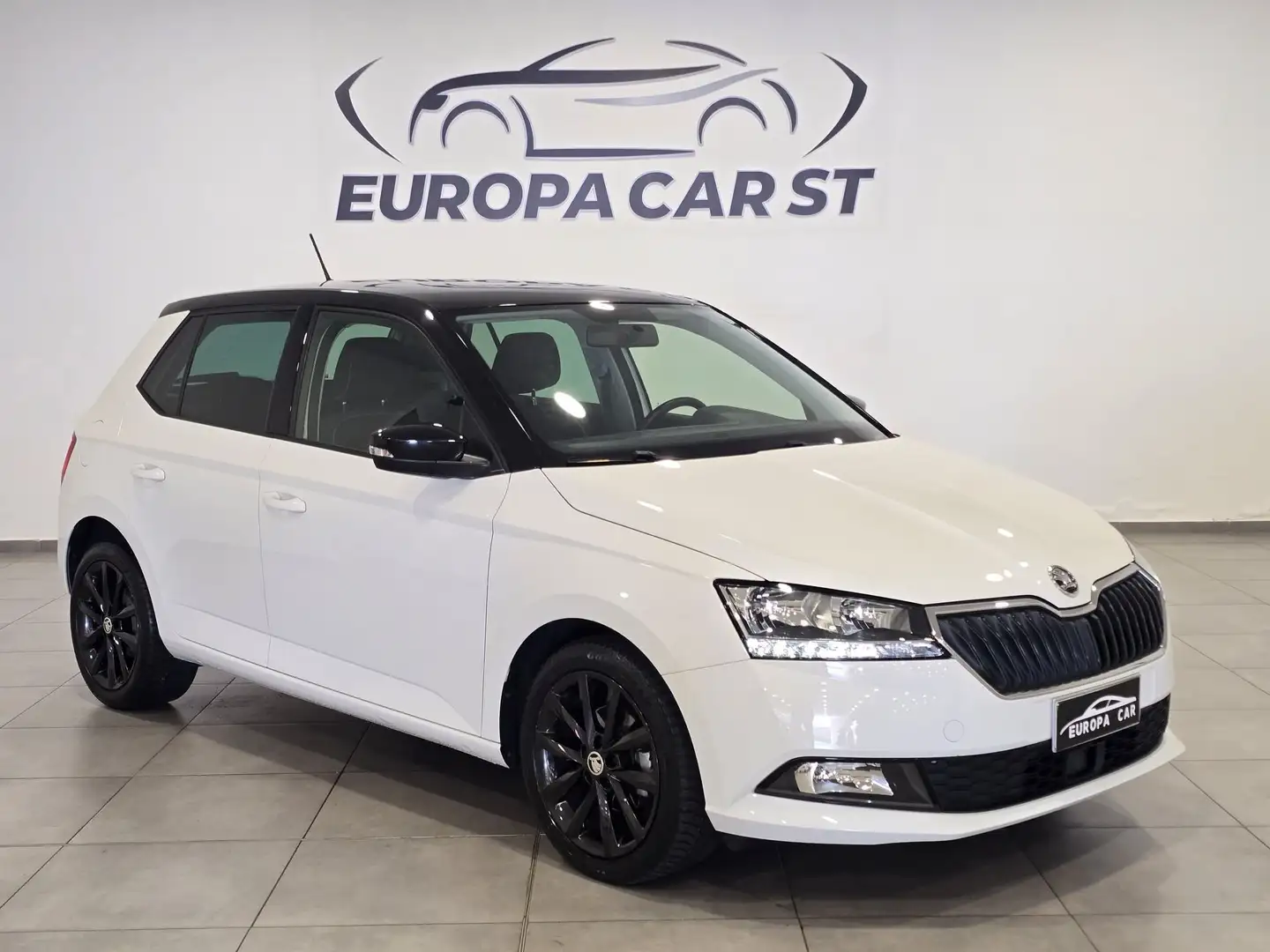 Skoda Fabia 1.0 MPI 75 CV Twin Color Nero Bianco - 2