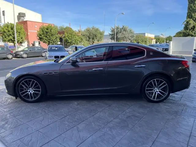 Maserati Ghibli view 9