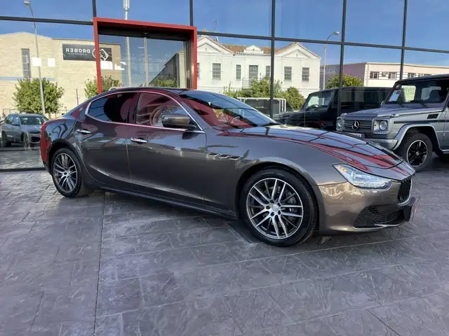Maserati Ghibli view 5