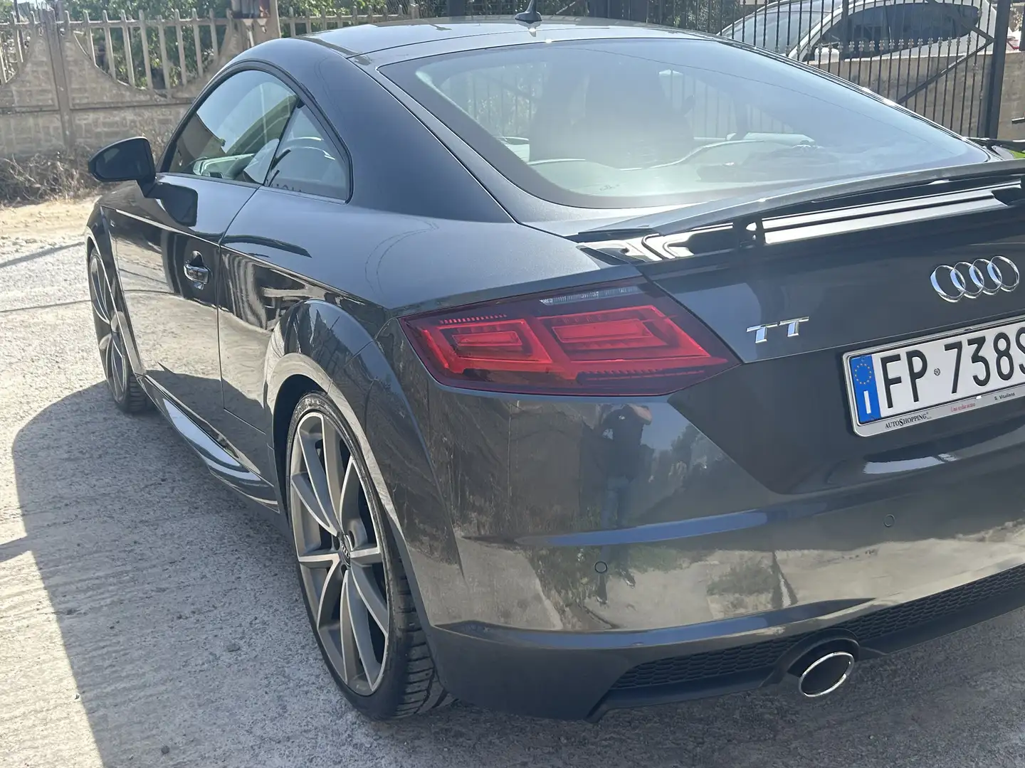 Audi TT Coupe 2.0 tdi ultra S line - 2