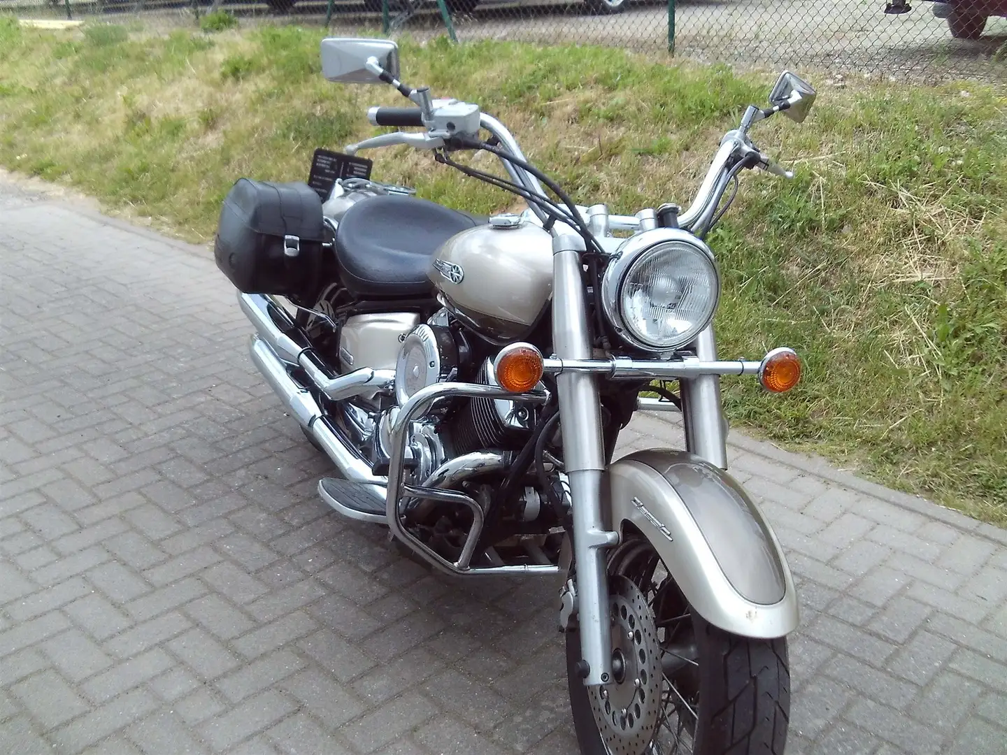Yamaha XVS 1100 - 1